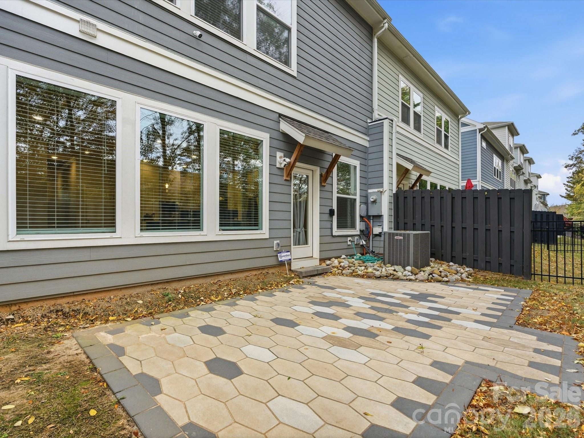 8018 Houser Street — Cornelius