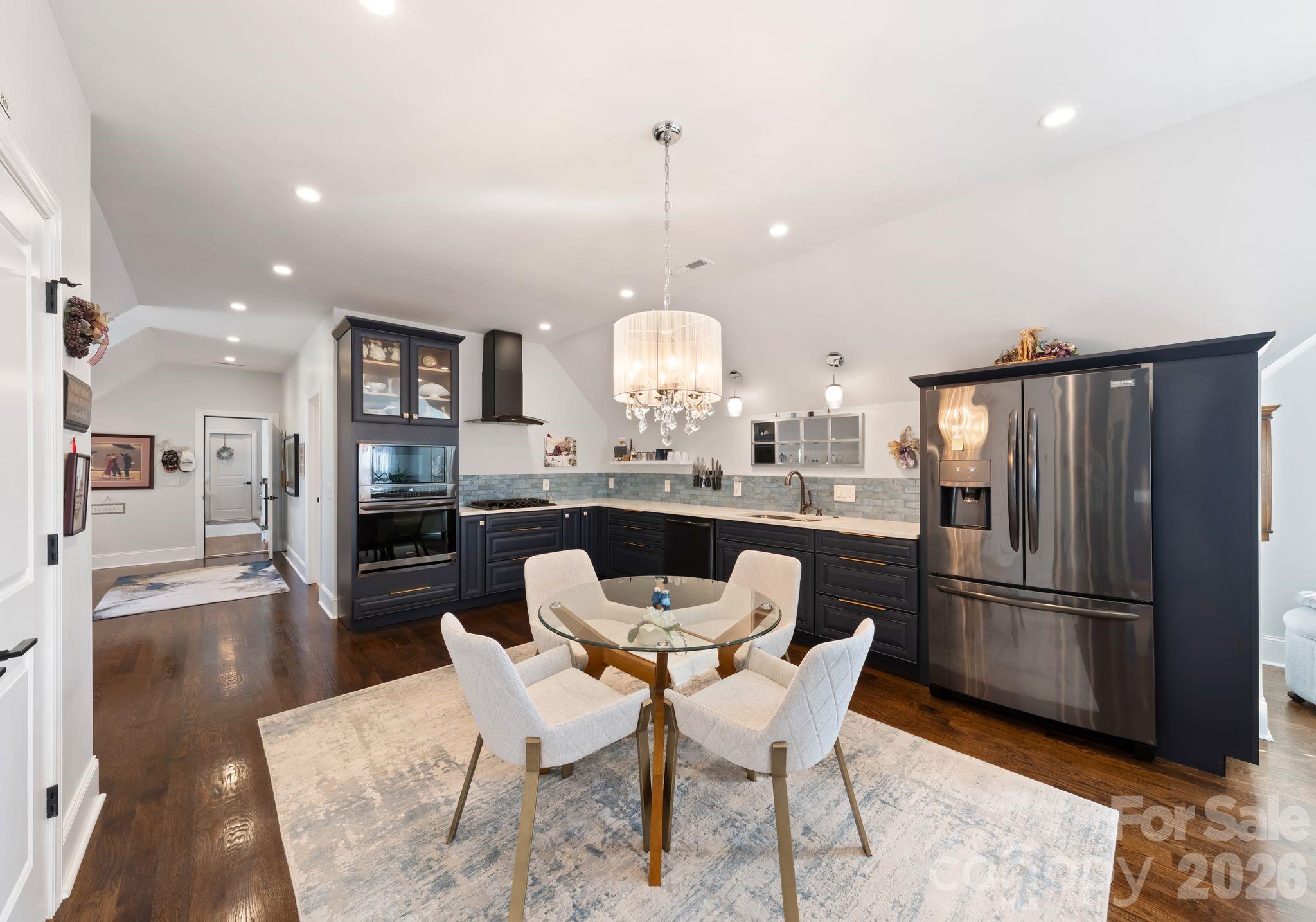 16312 Cozy Cove Road — Charlotte