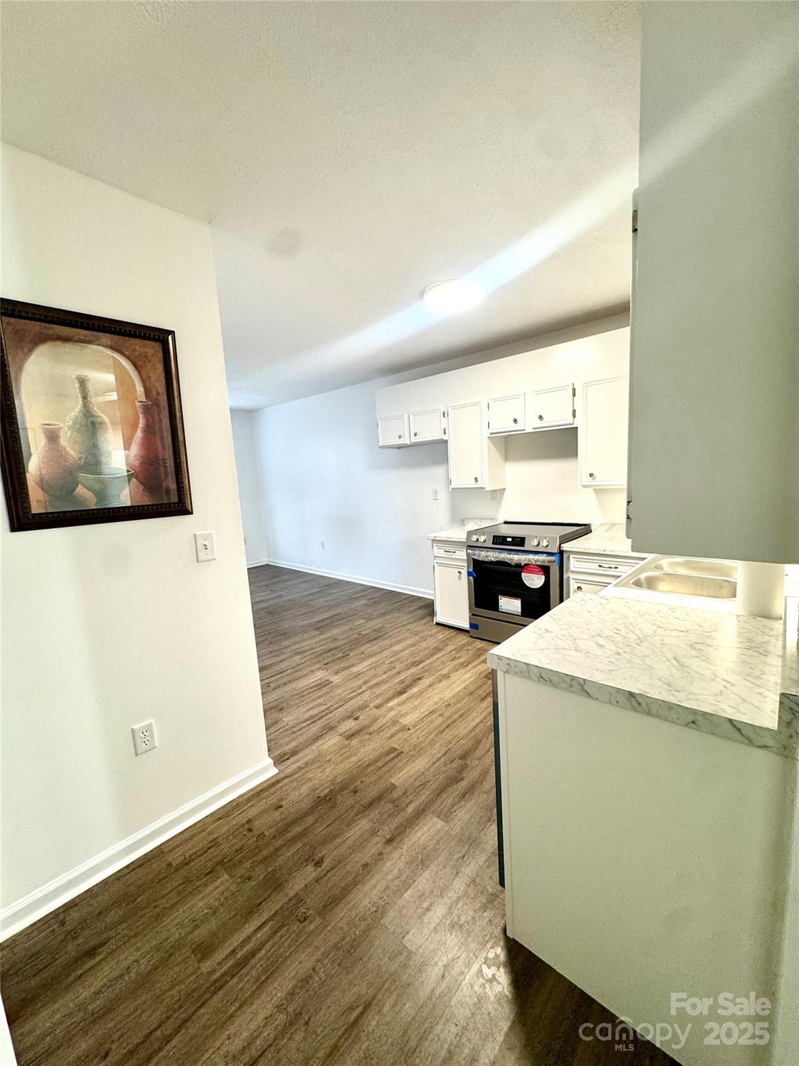 117 24th Street NW — Hickory