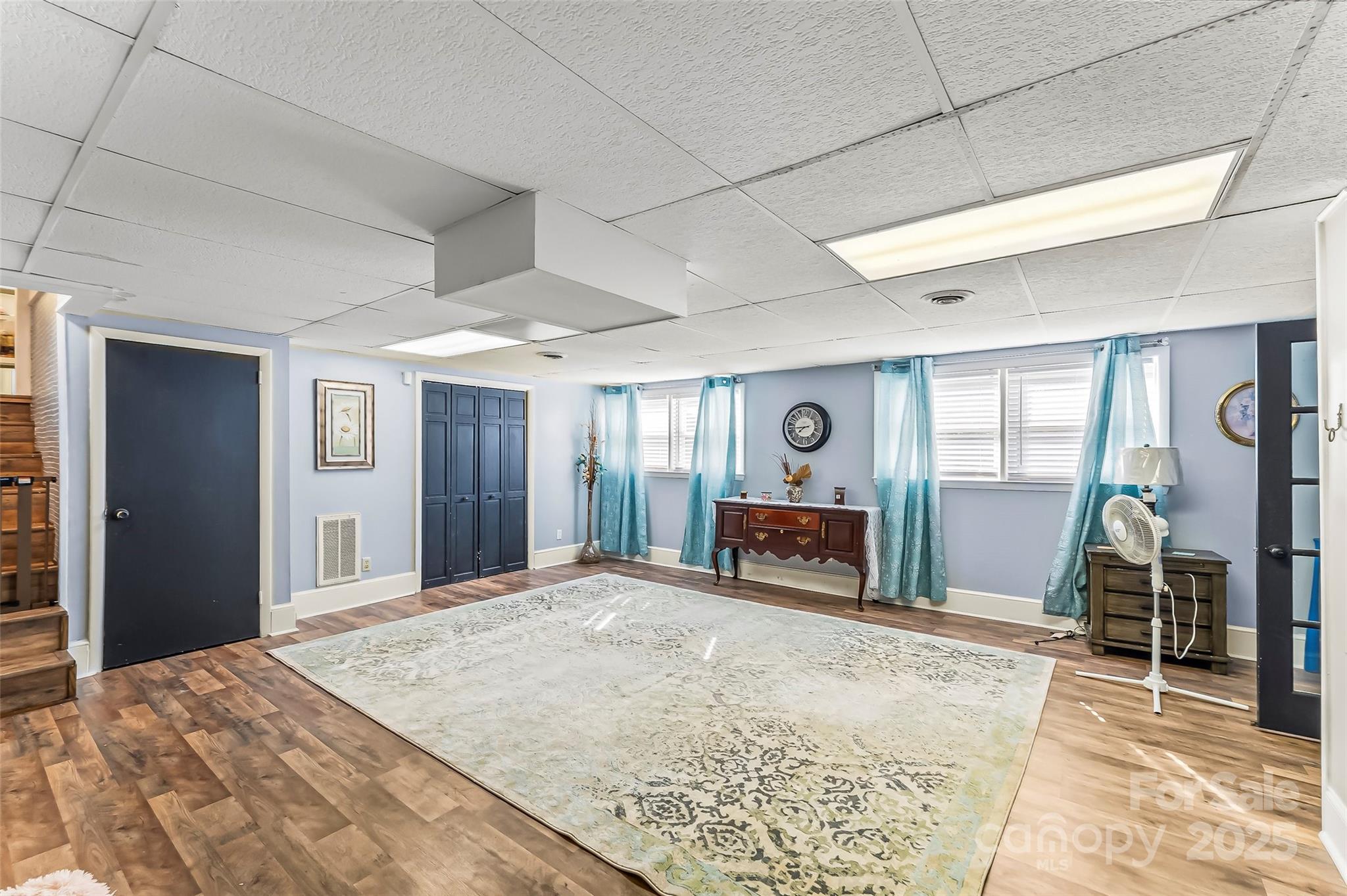 304 Parlier Avenue NE — Conover