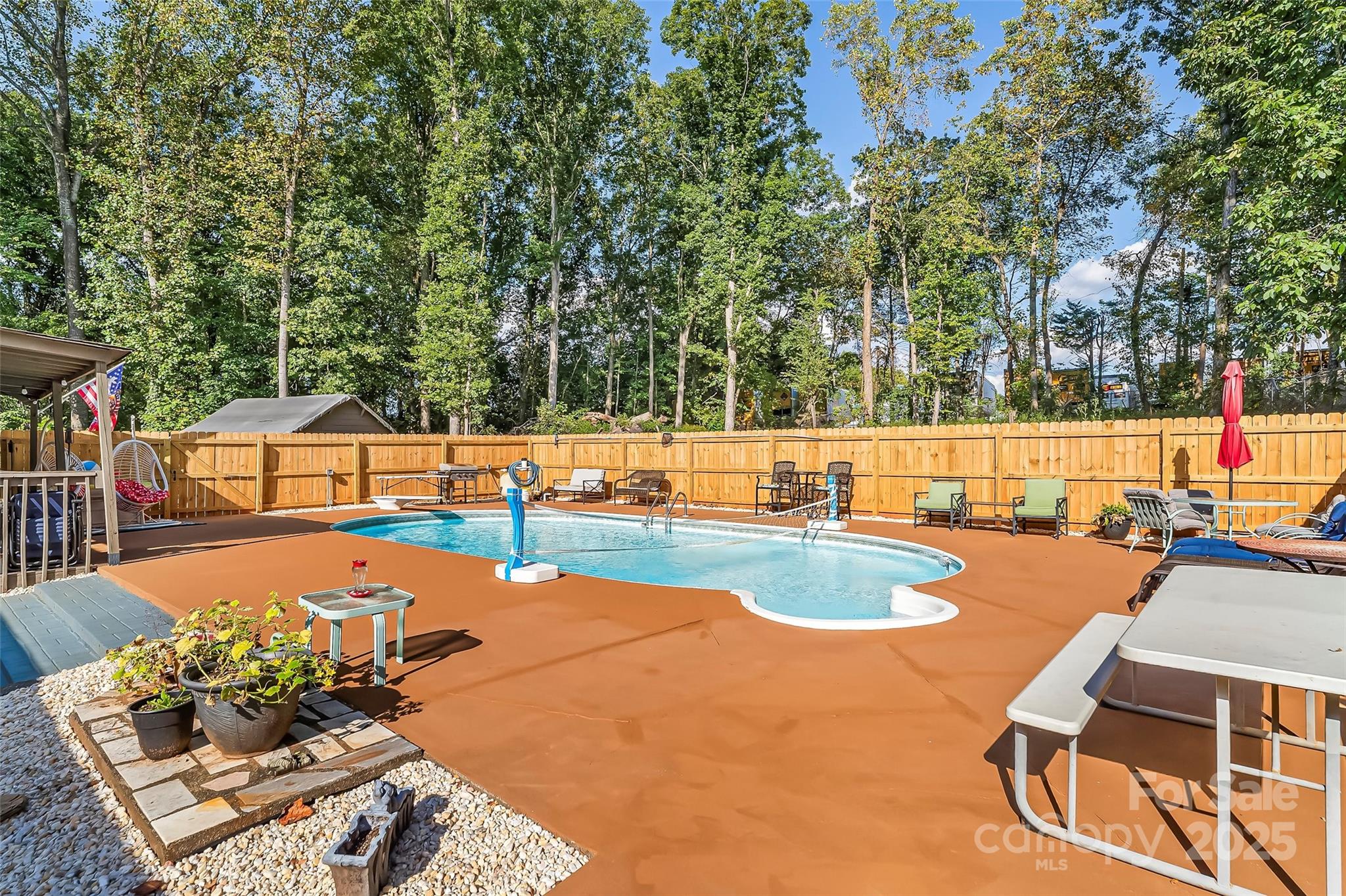 304 Parlier Avenue NE — Conover