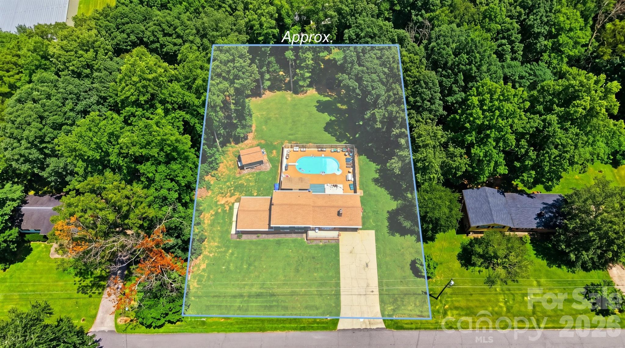 304 Parlier Avenue NE — Conover
