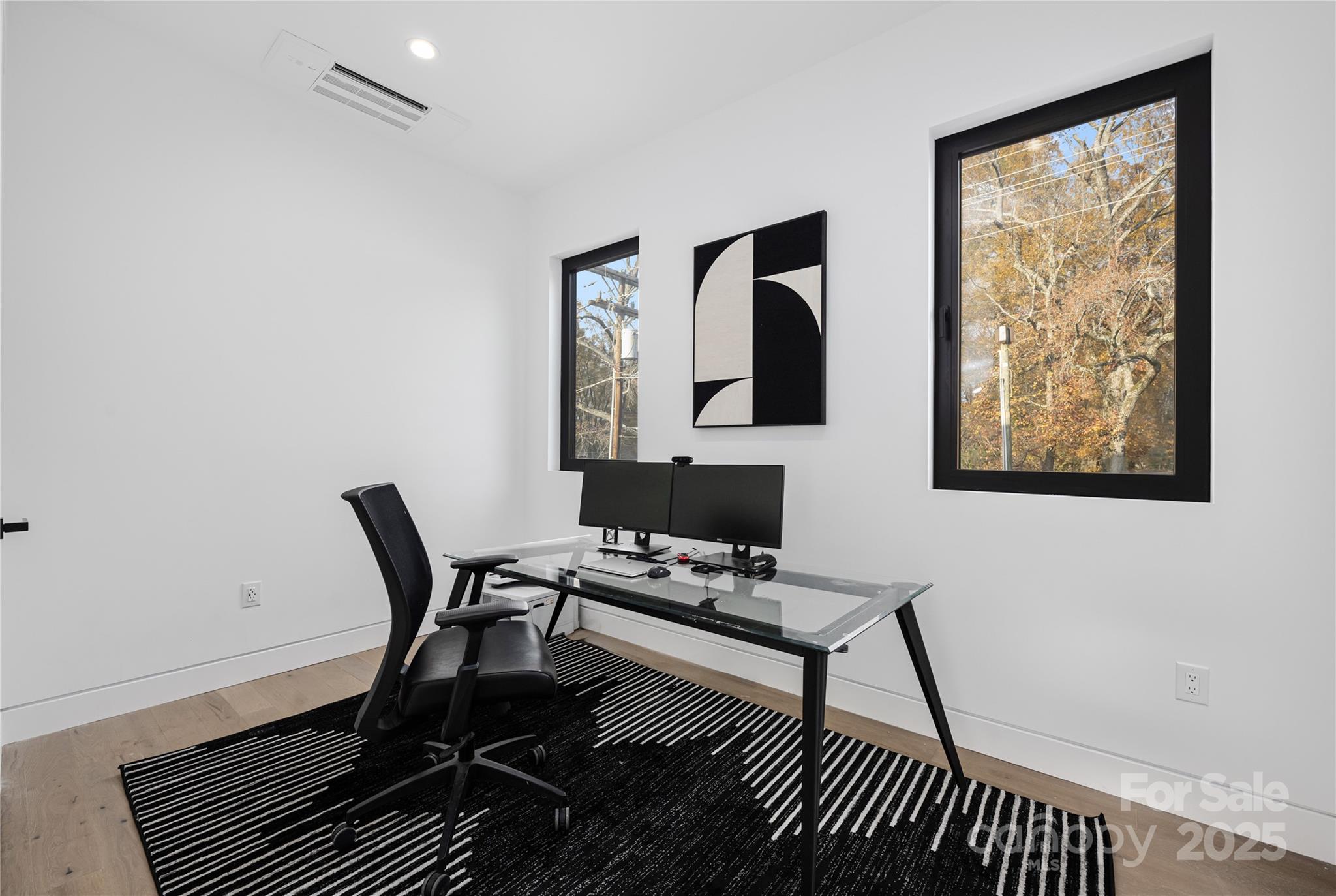 2804 Shenandoah Avenue — Charlotte