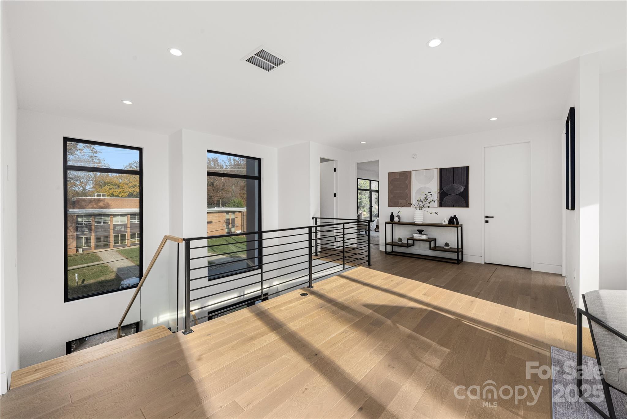 2804 Shenandoah Avenue — Charlotte
