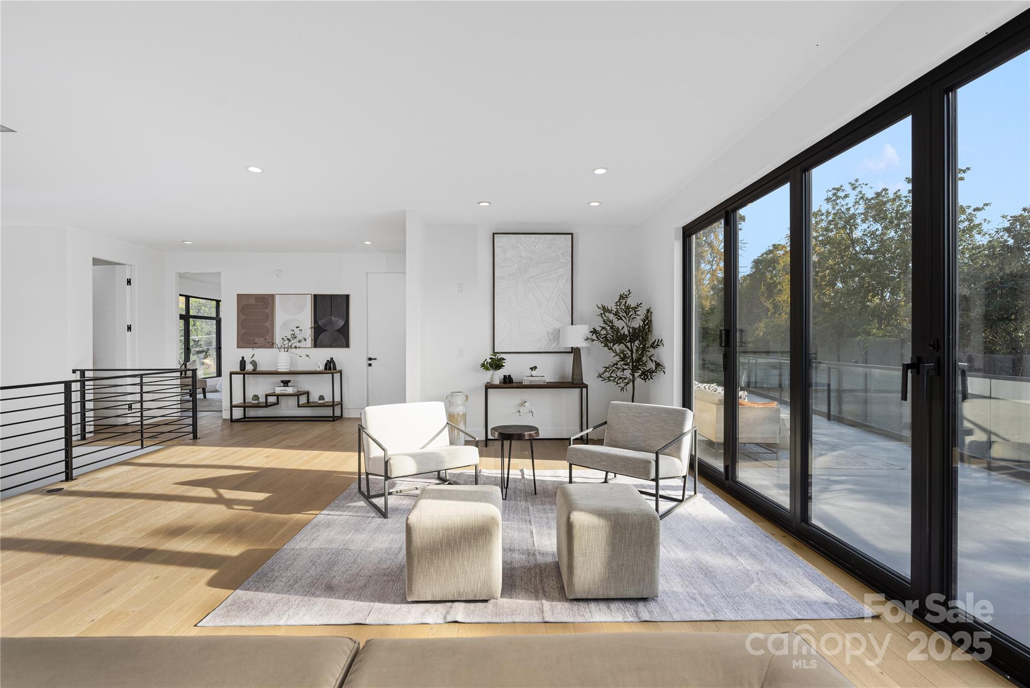 2804 Shenandoah Avenue — Charlotte