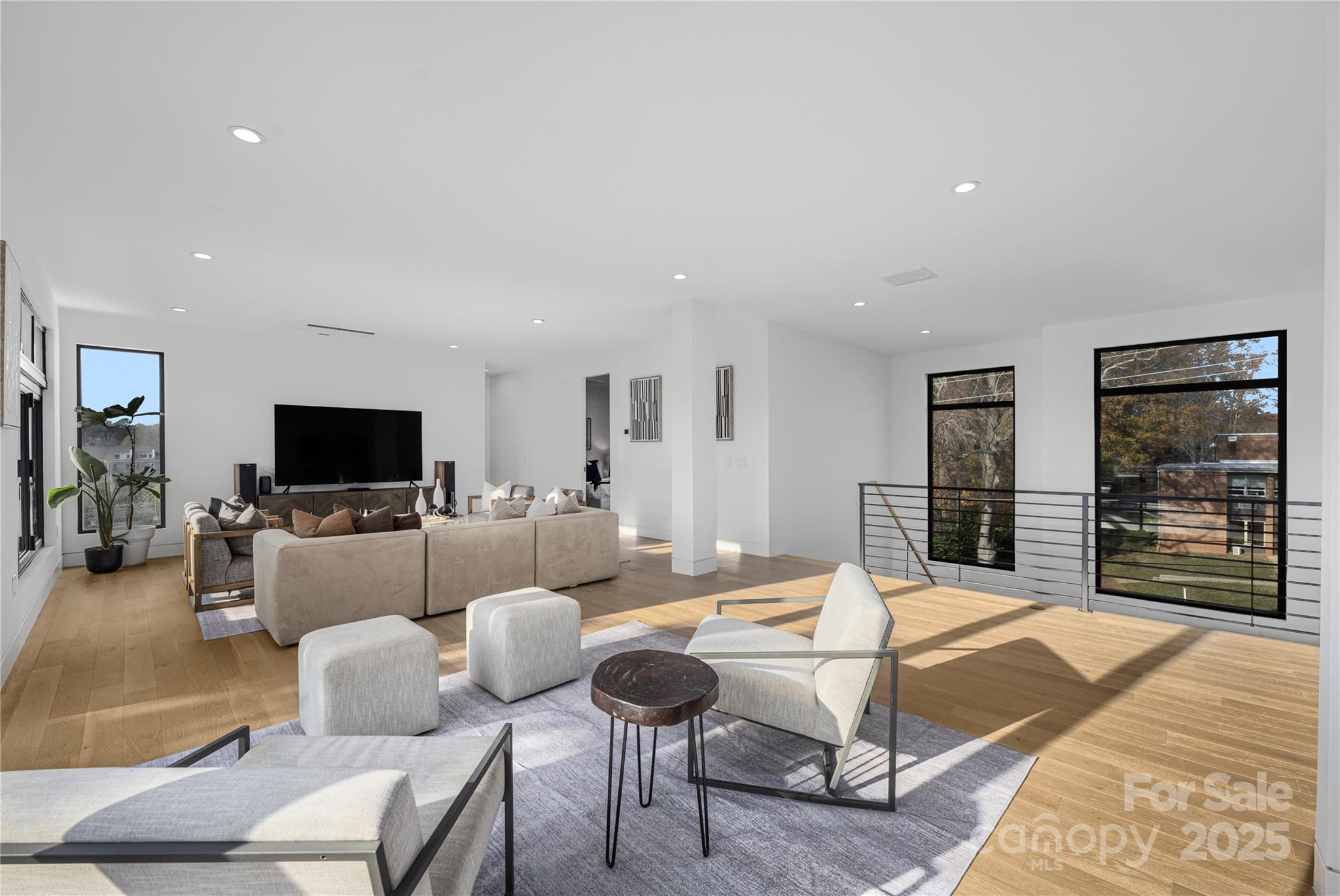 2804 Shenandoah Avenue — Charlotte