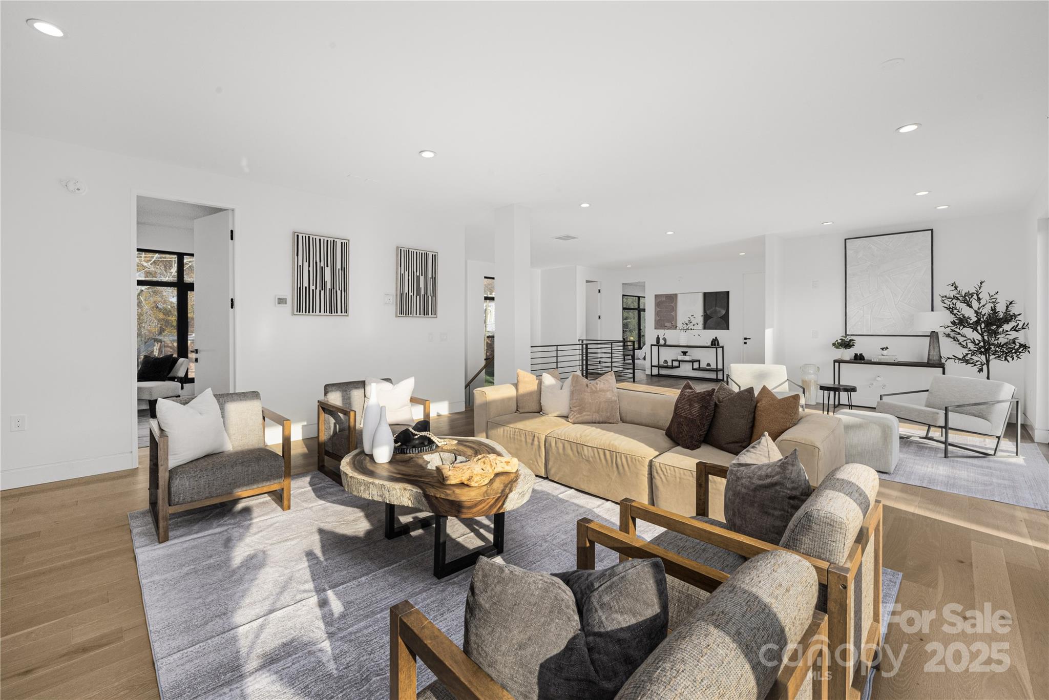 2804 Shenandoah Avenue — Charlotte