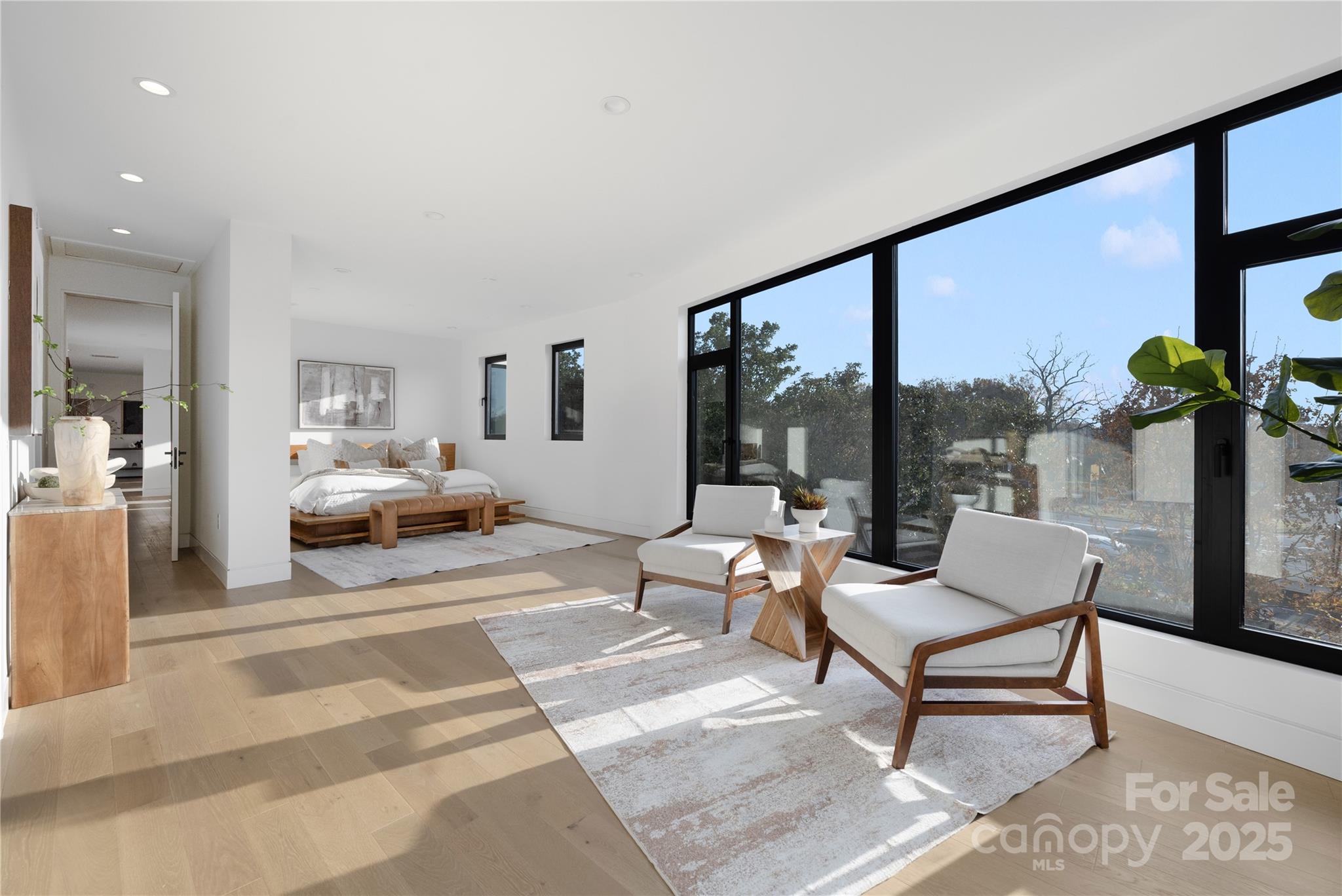 2804 Shenandoah Avenue — Charlotte