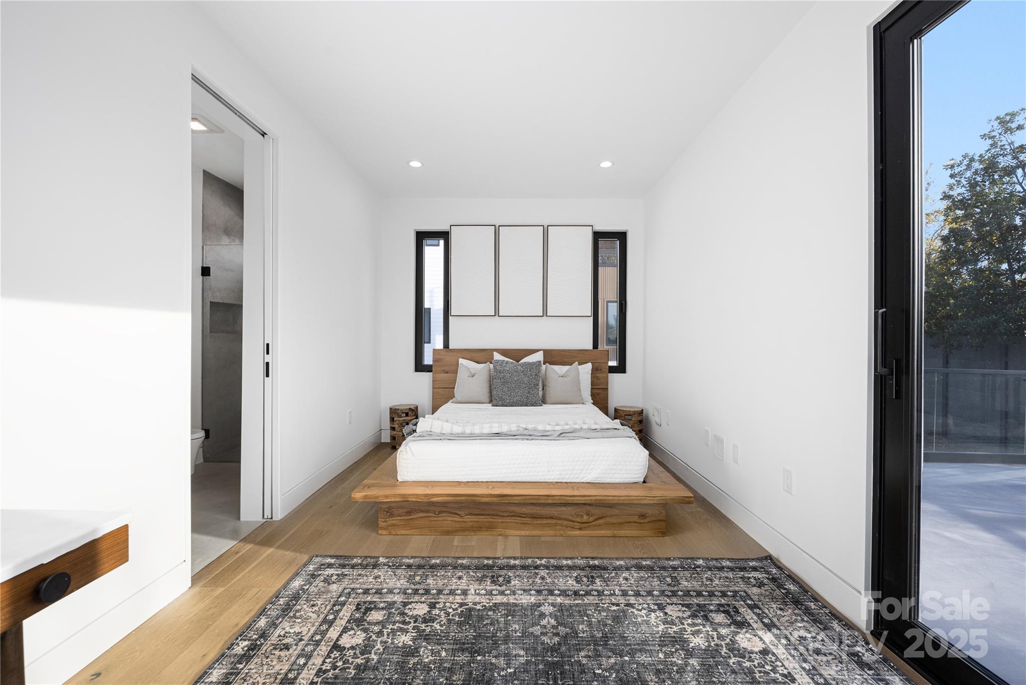 2804 Shenandoah Avenue — Charlotte