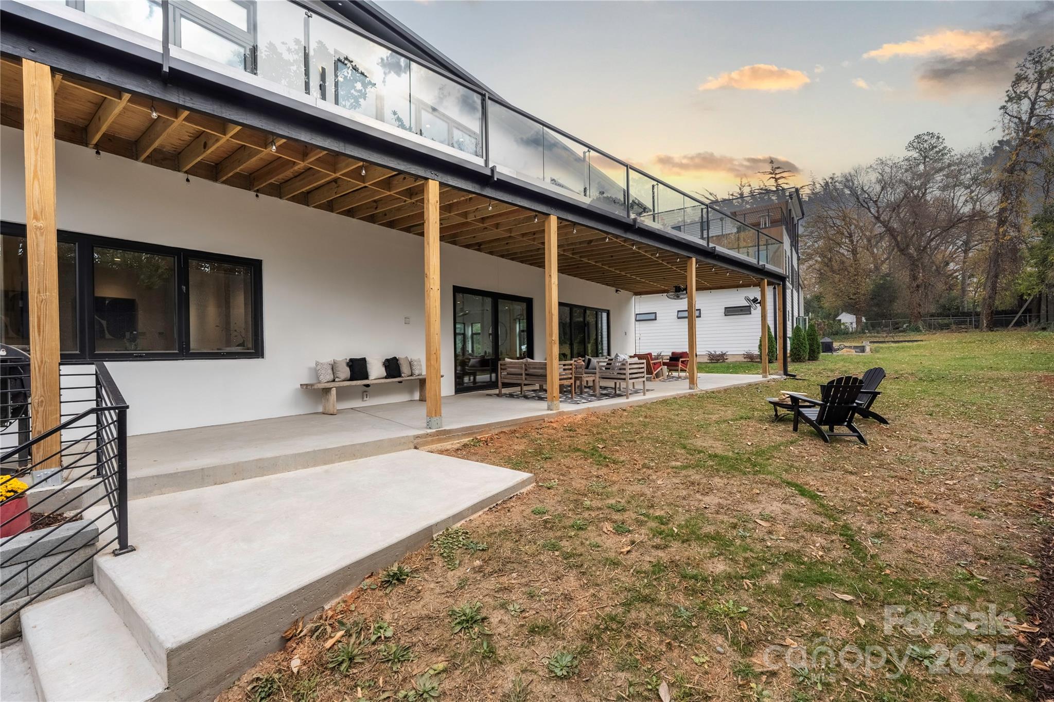 2804 Shenandoah Avenue — Charlotte