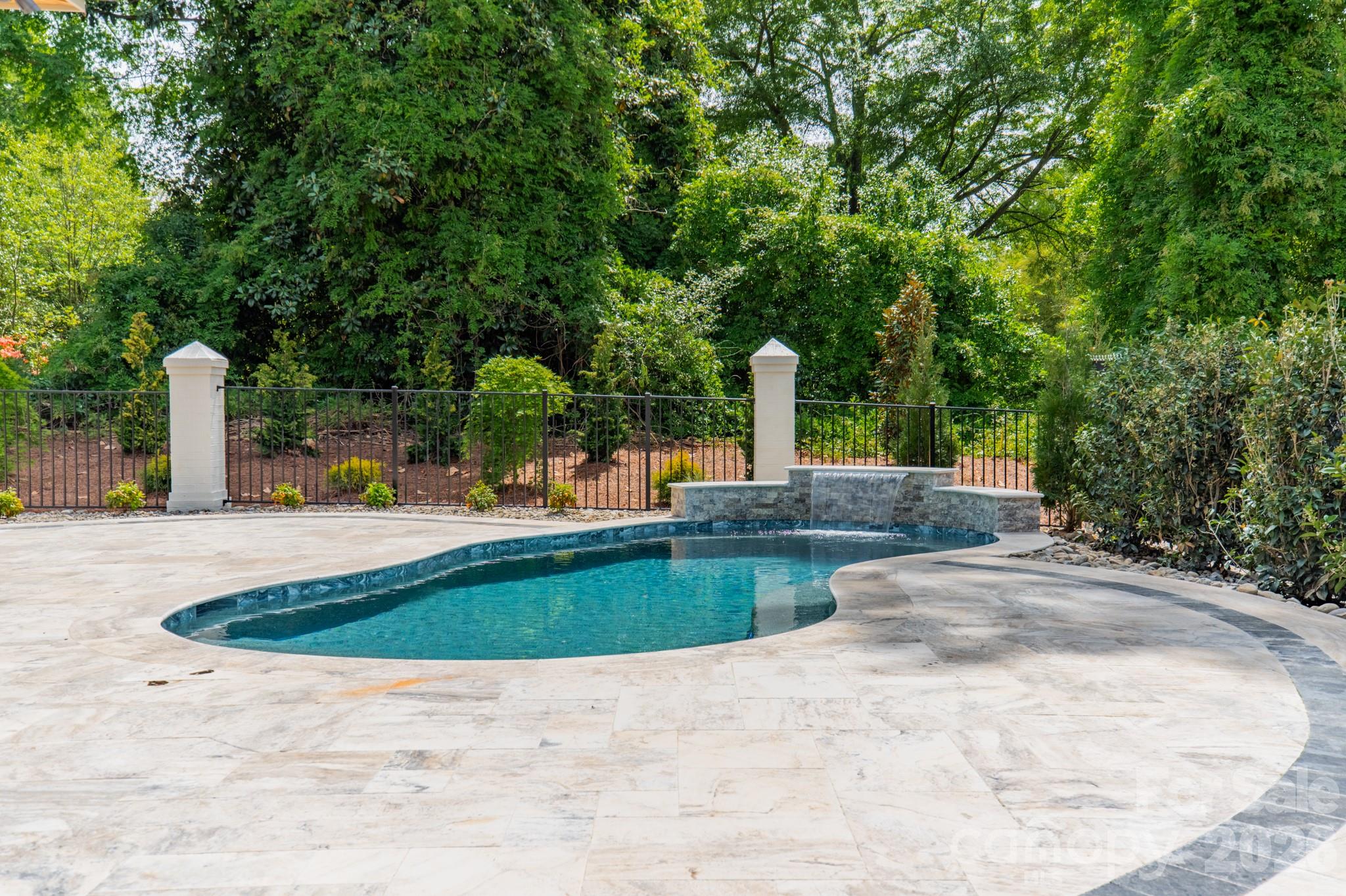 525 Winding Way #7 — Belmont