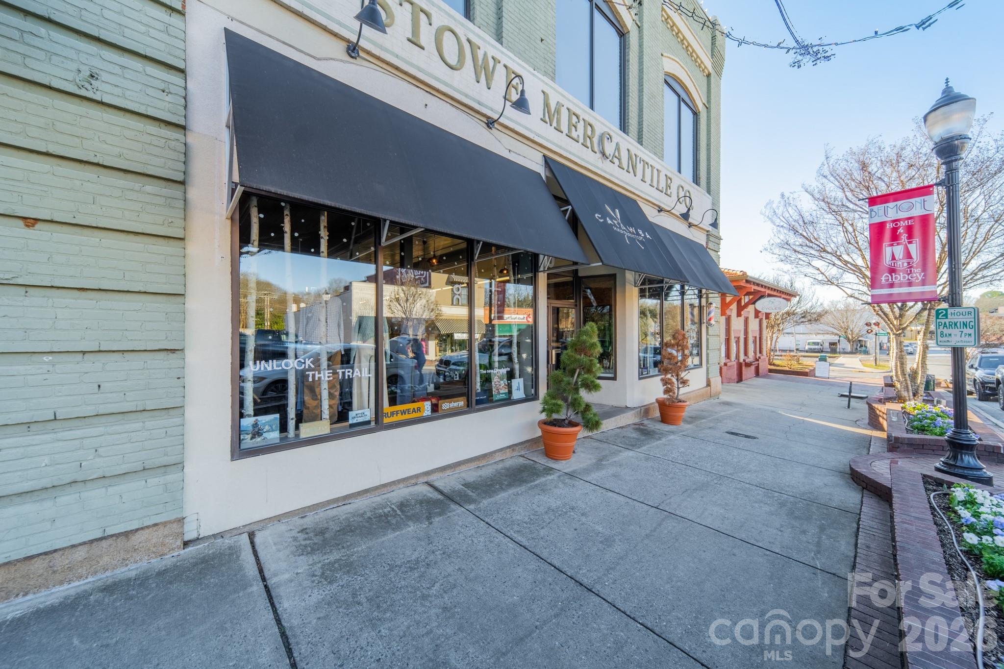 525 Winding Way #7 — Belmont
