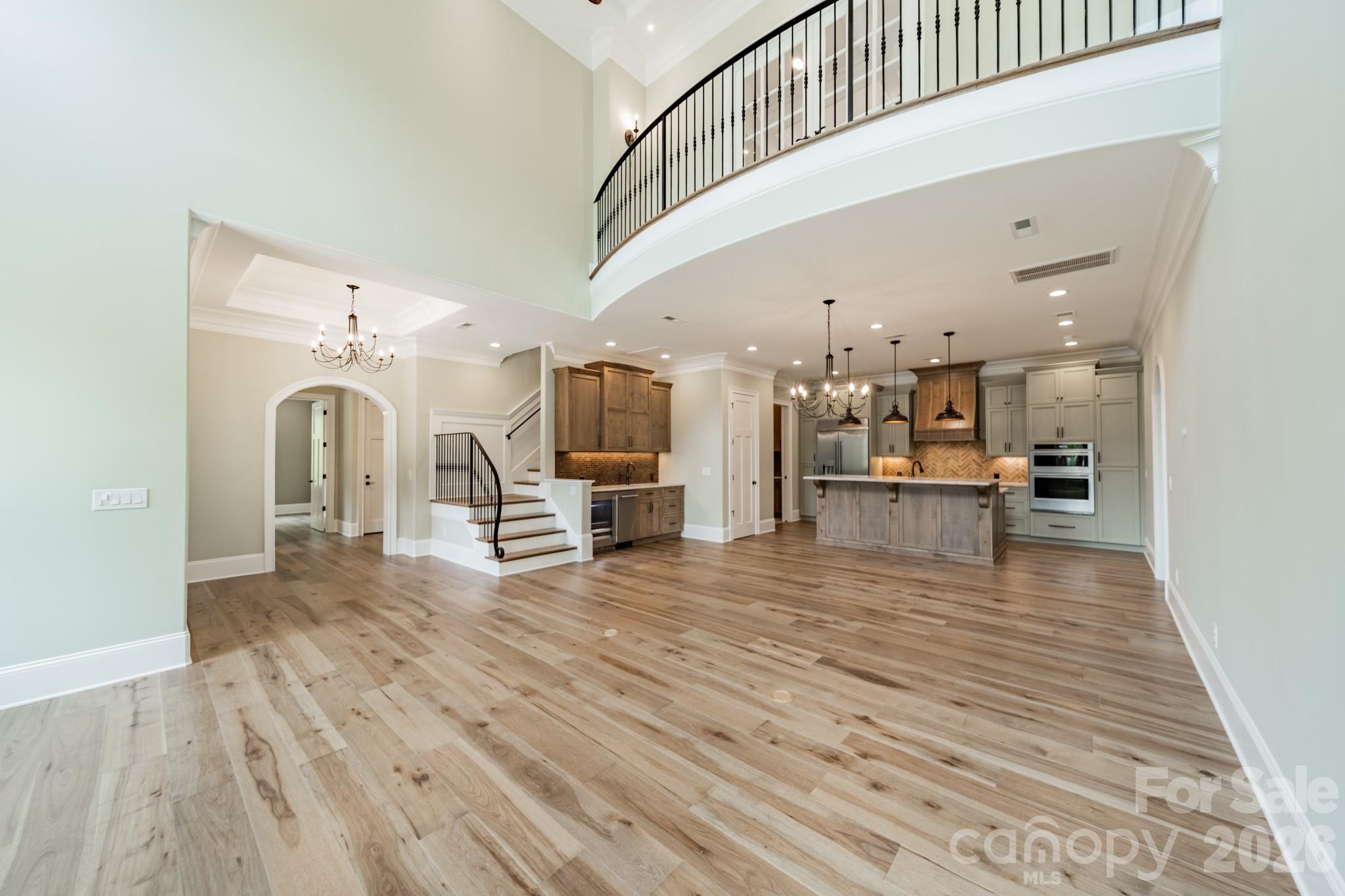 525 Winding Way #7 — Belmont