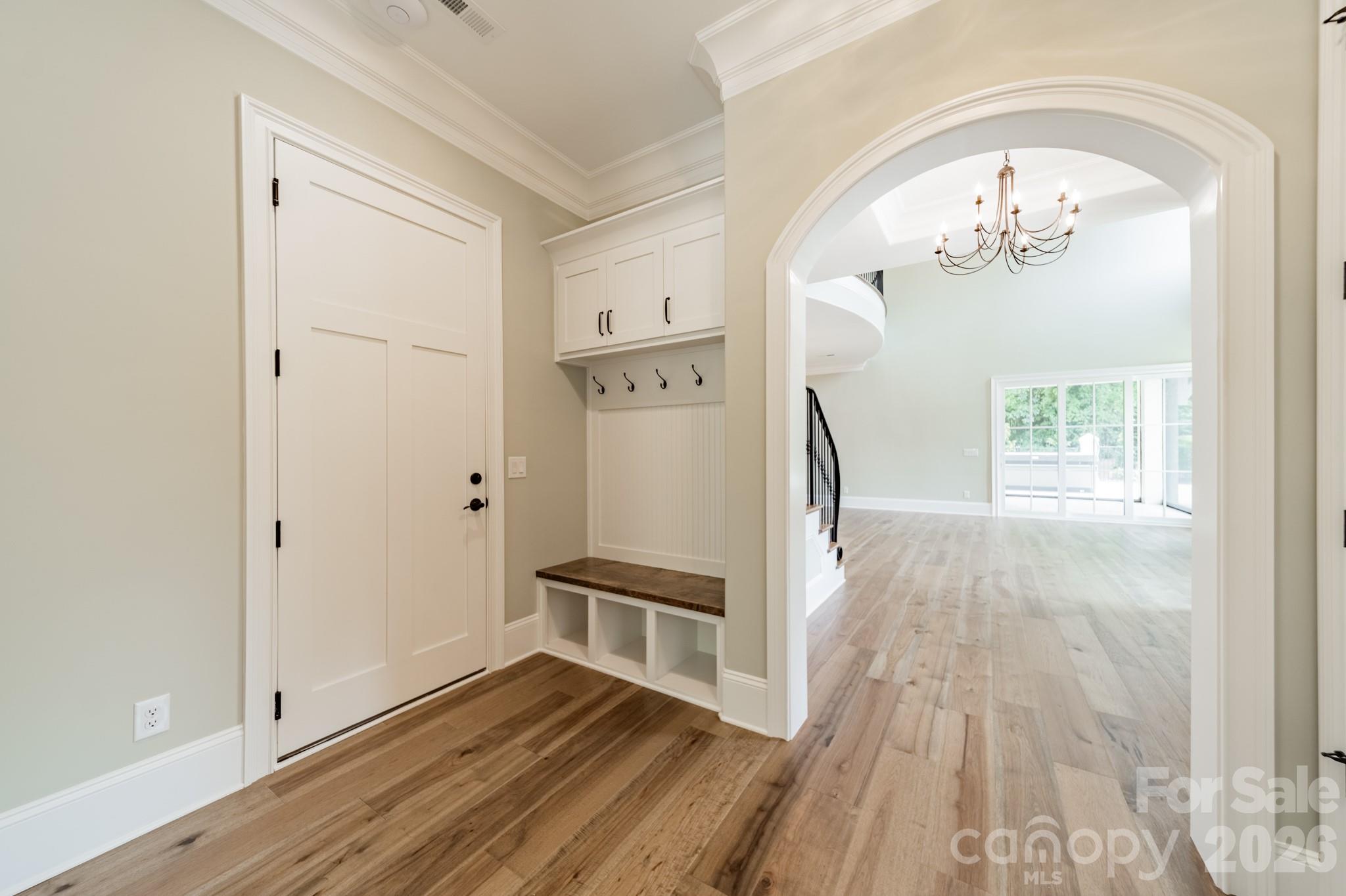 525 Winding Way #7 — Belmont