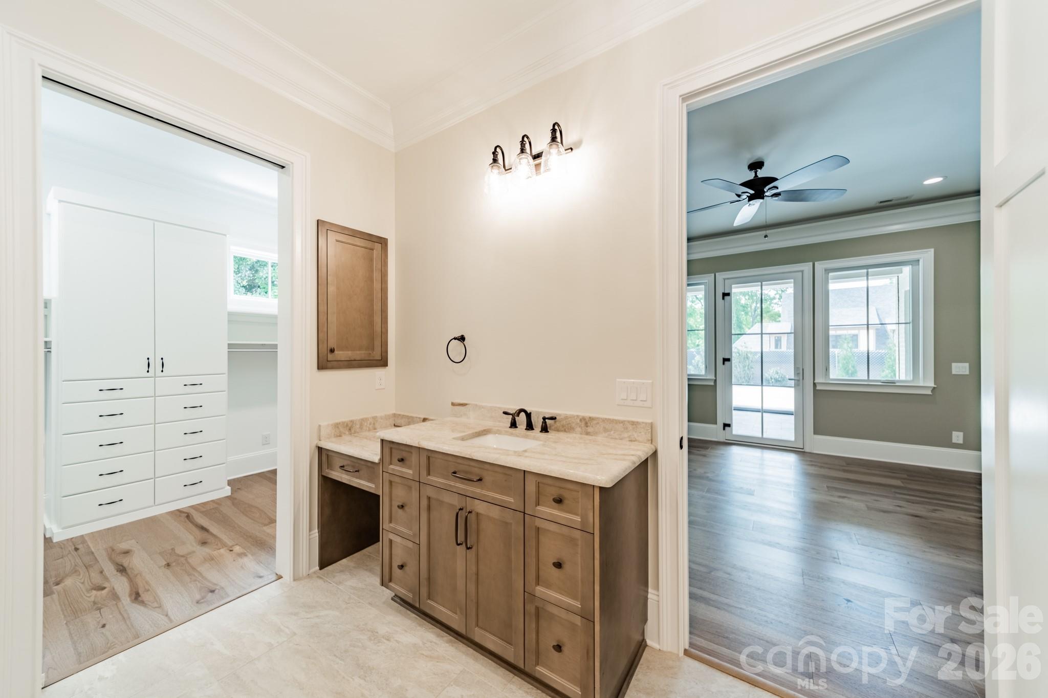 525 Winding Way #7 — Belmont