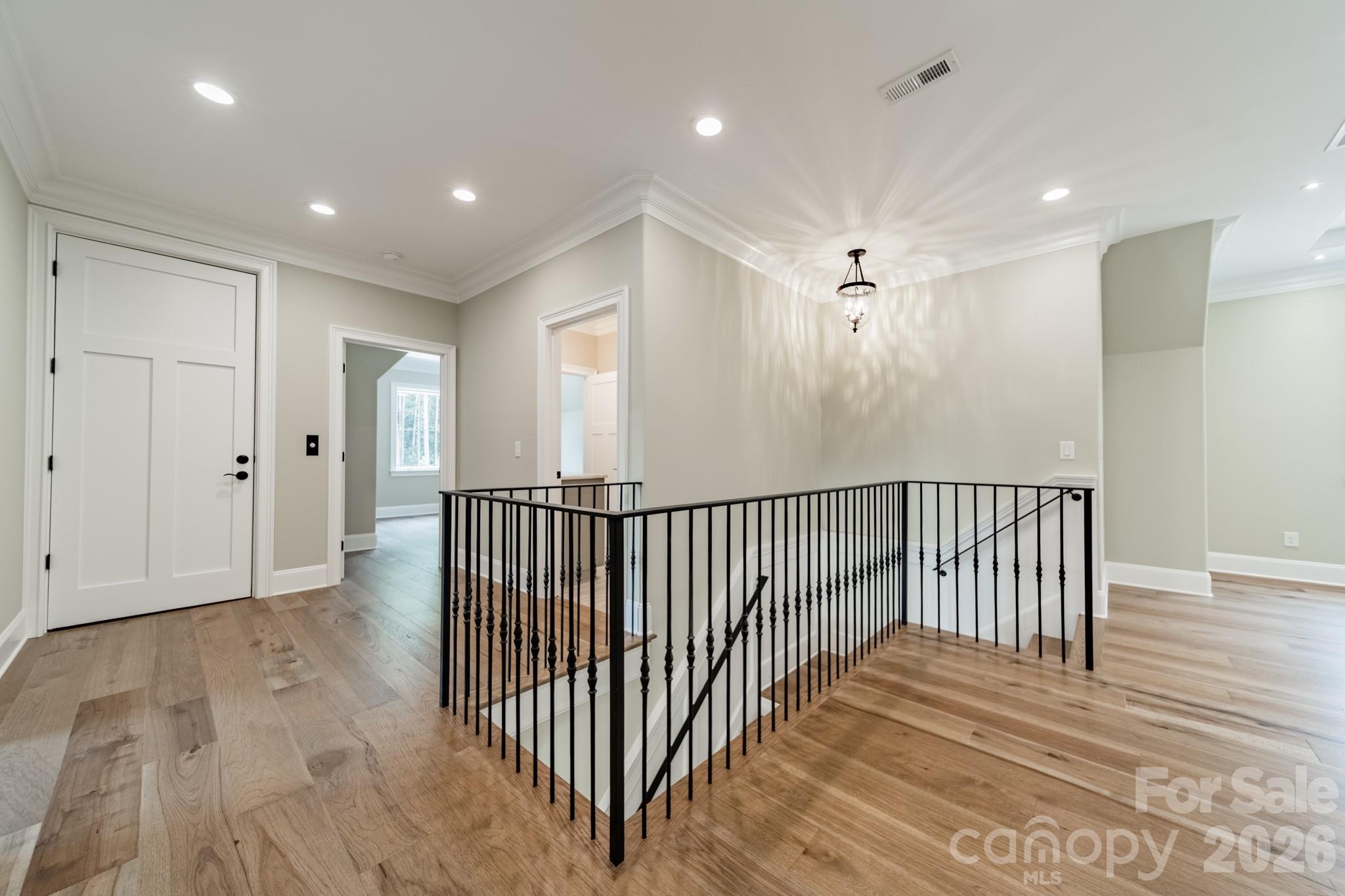 525 Winding Way #7 — Belmont
