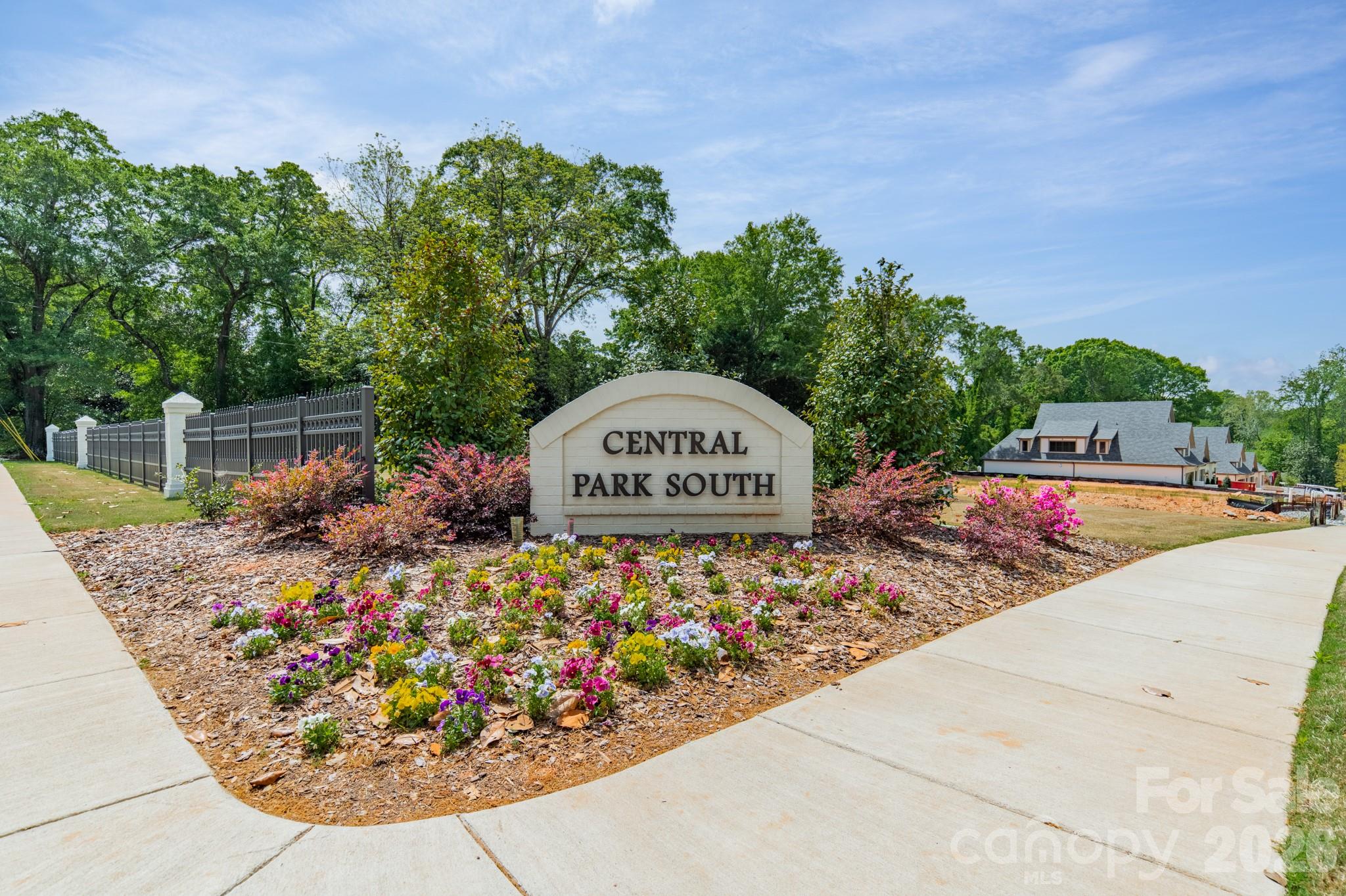 525 Winding Way #7 — Belmont