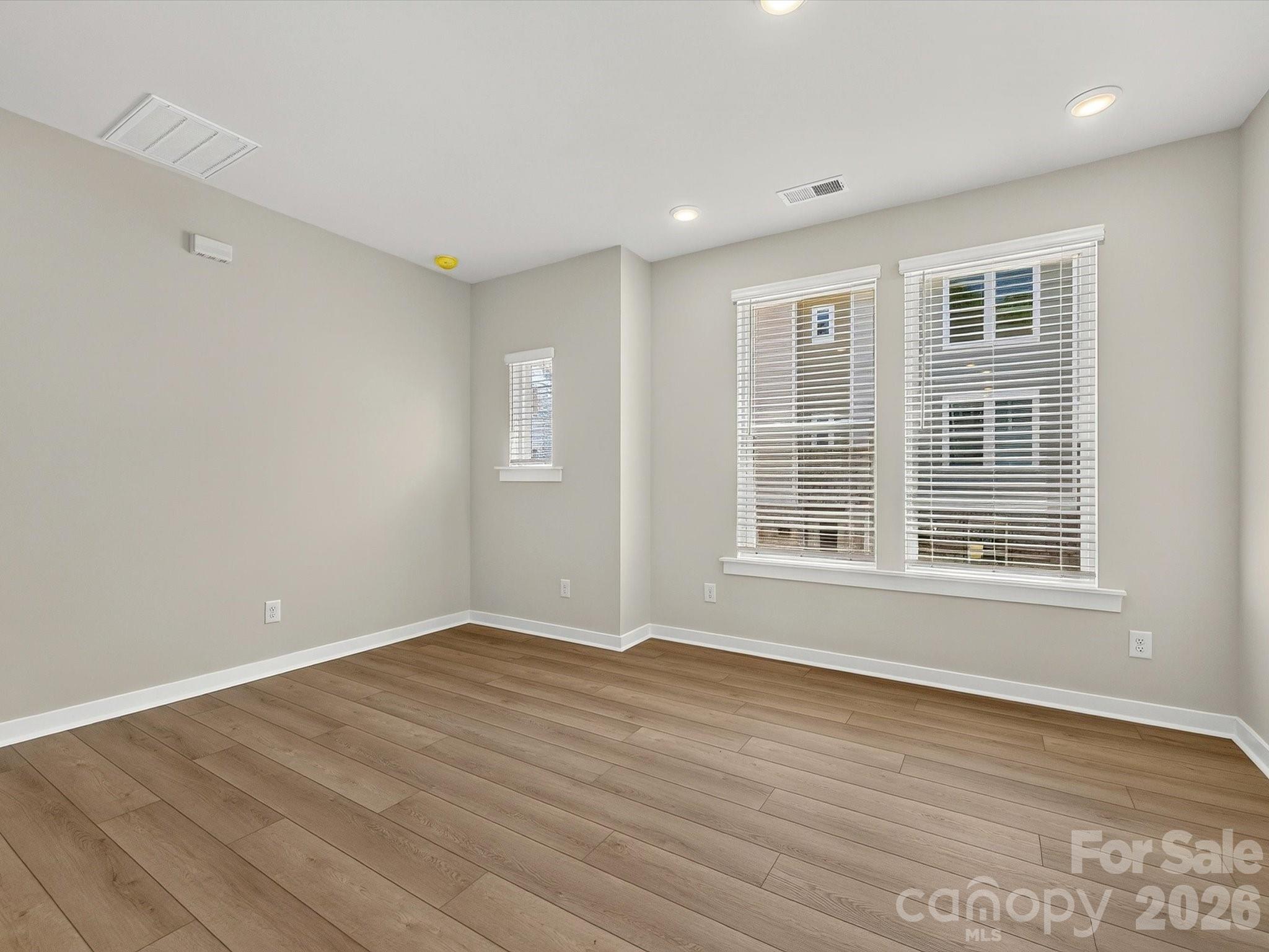 1539 Lithium Lane — Charlotte