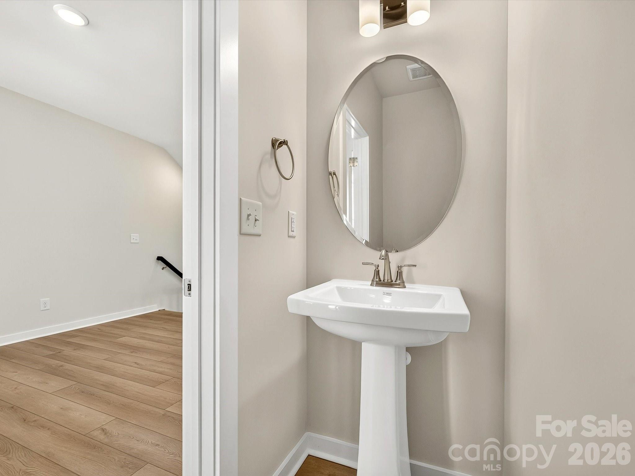 1539 Lithium Lane — Charlotte