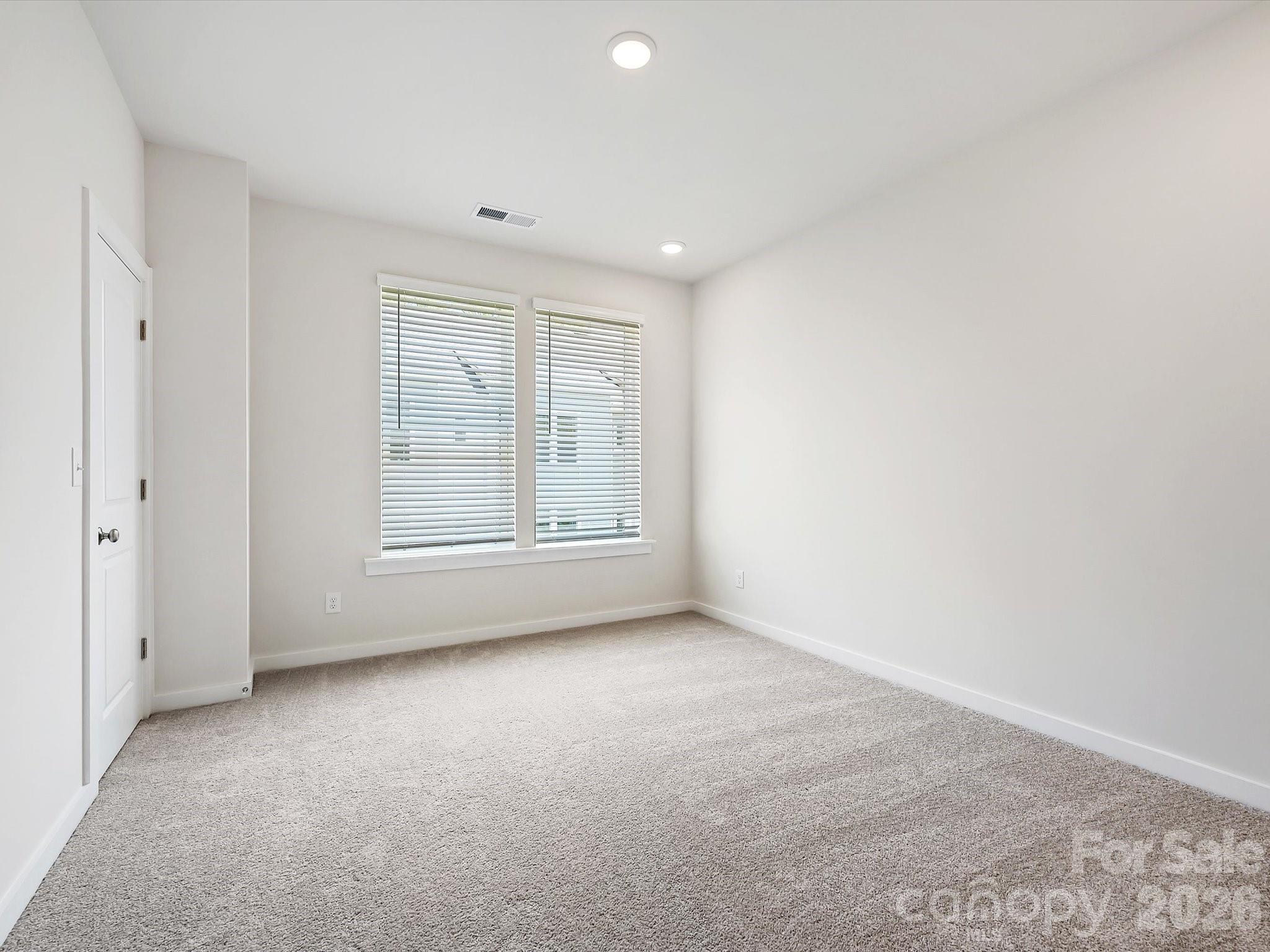 1539 Lithium Lane — Charlotte