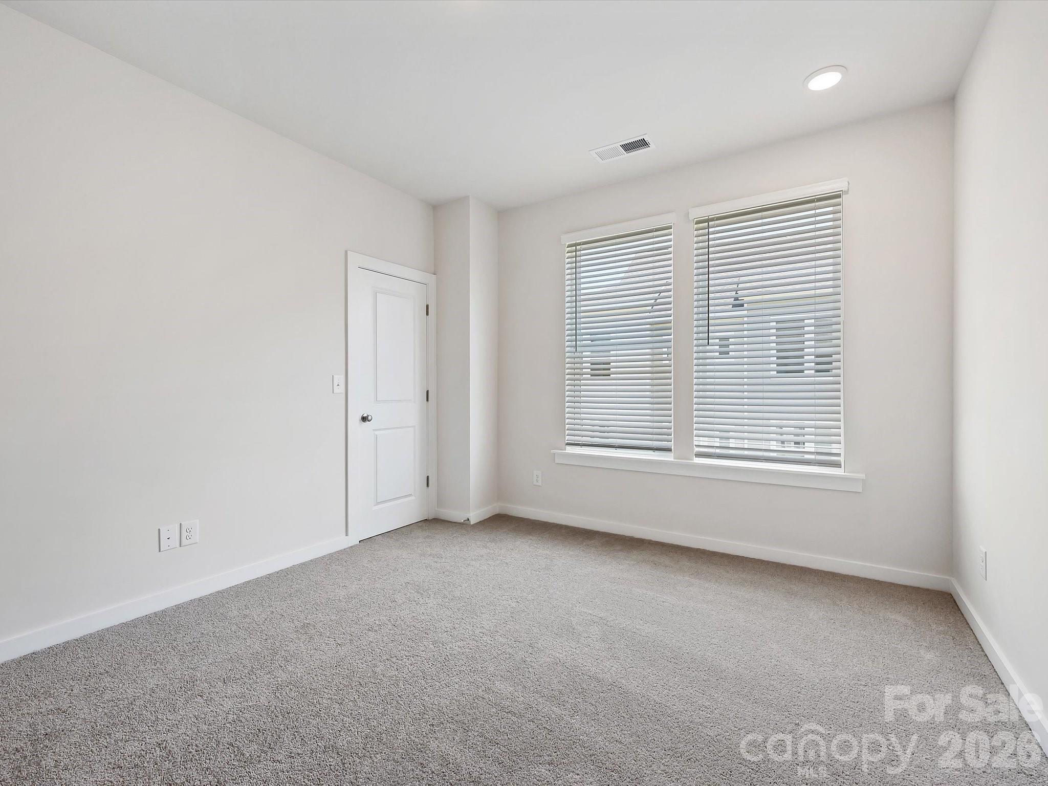 1539 Lithium Lane — Charlotte