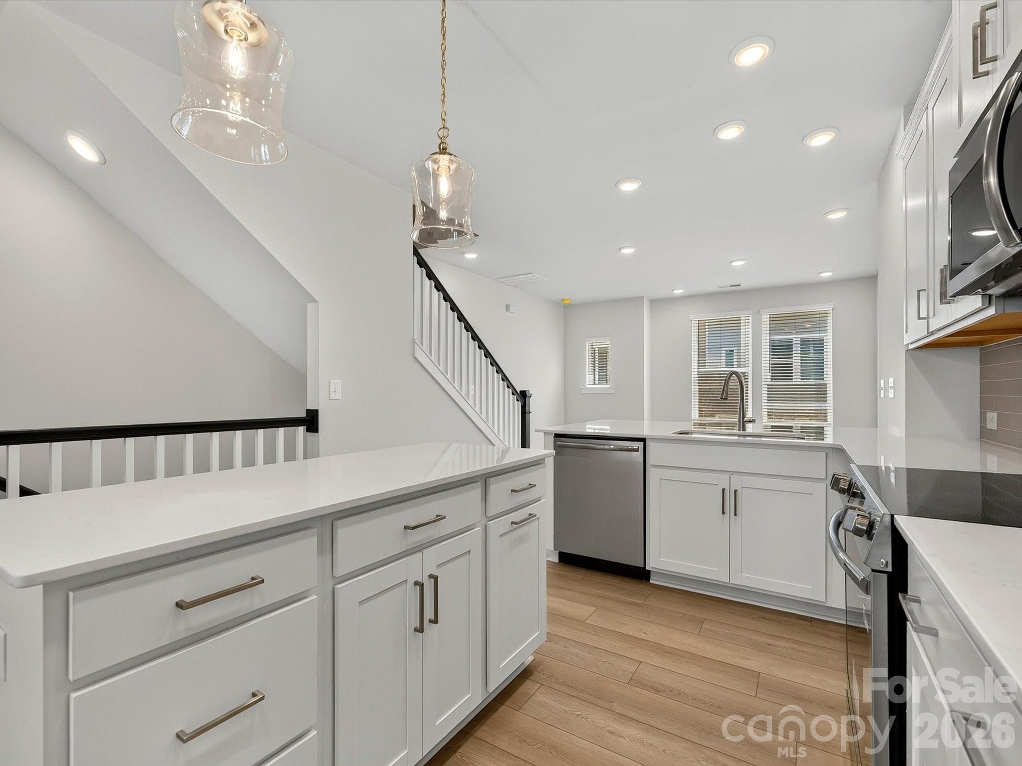 1539 Lithium Lane — Charlotte