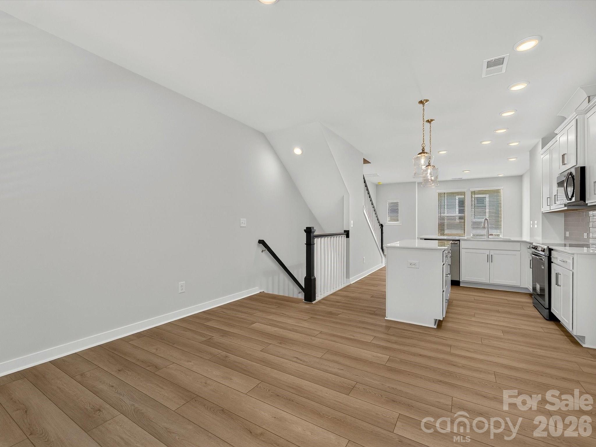 1539 Lithium Lane — Charlotte