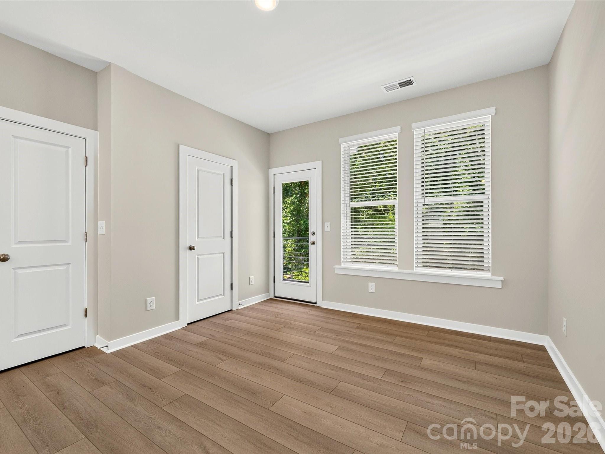 1539 Lithium Lane — Charlotte