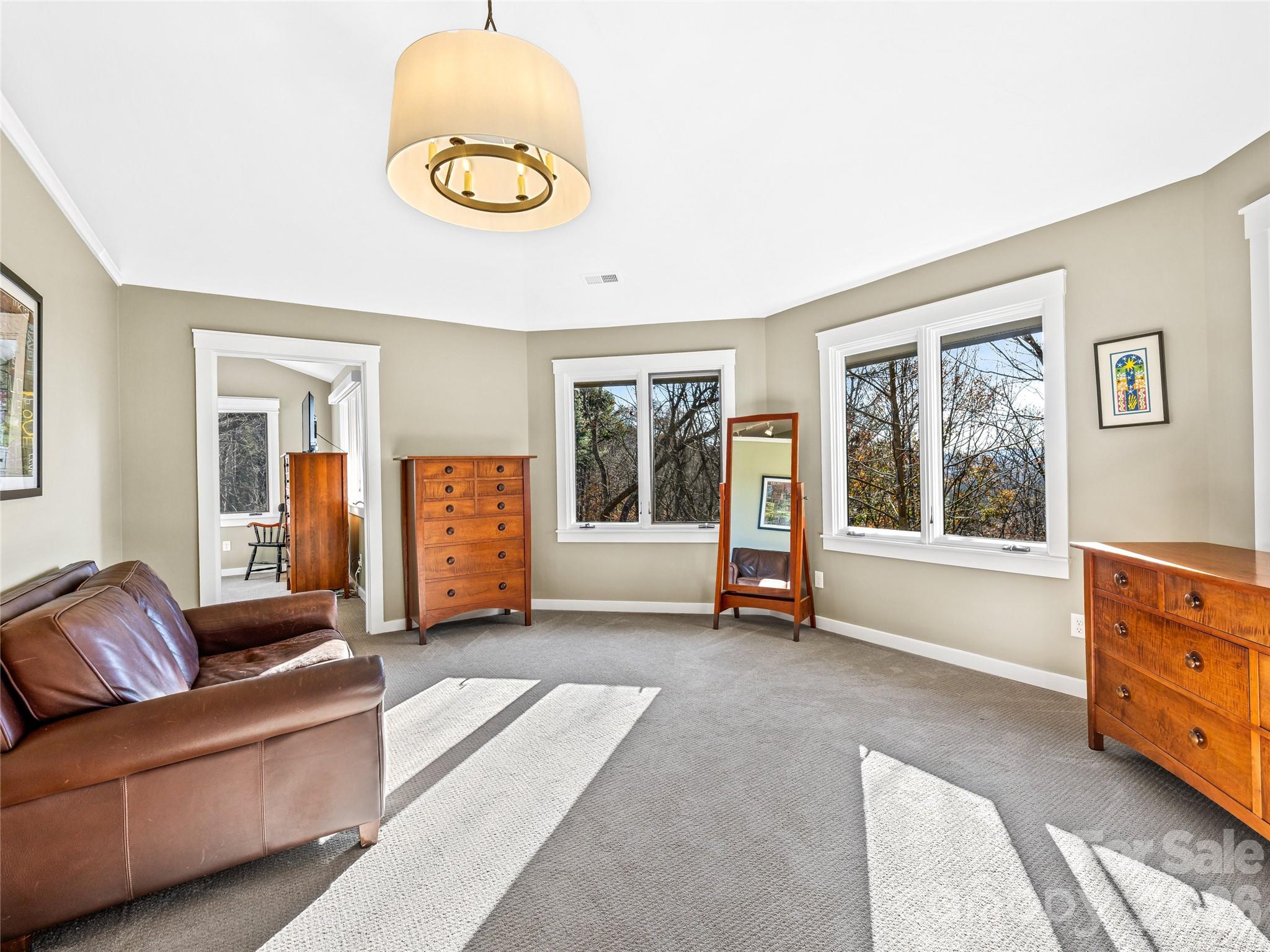 339 Beaverdam Road — Asheville