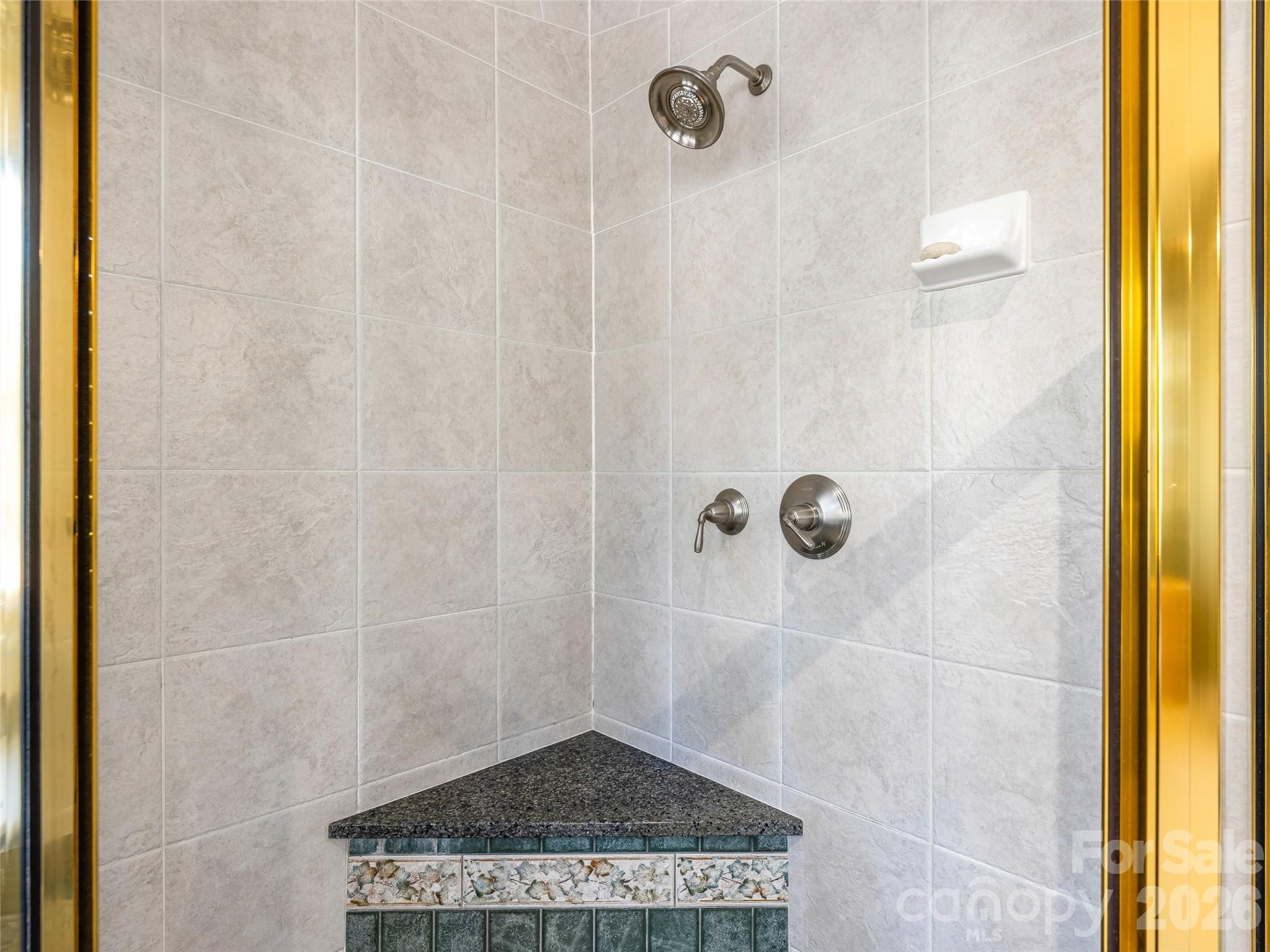 339 Beaverdam Road — Asheville