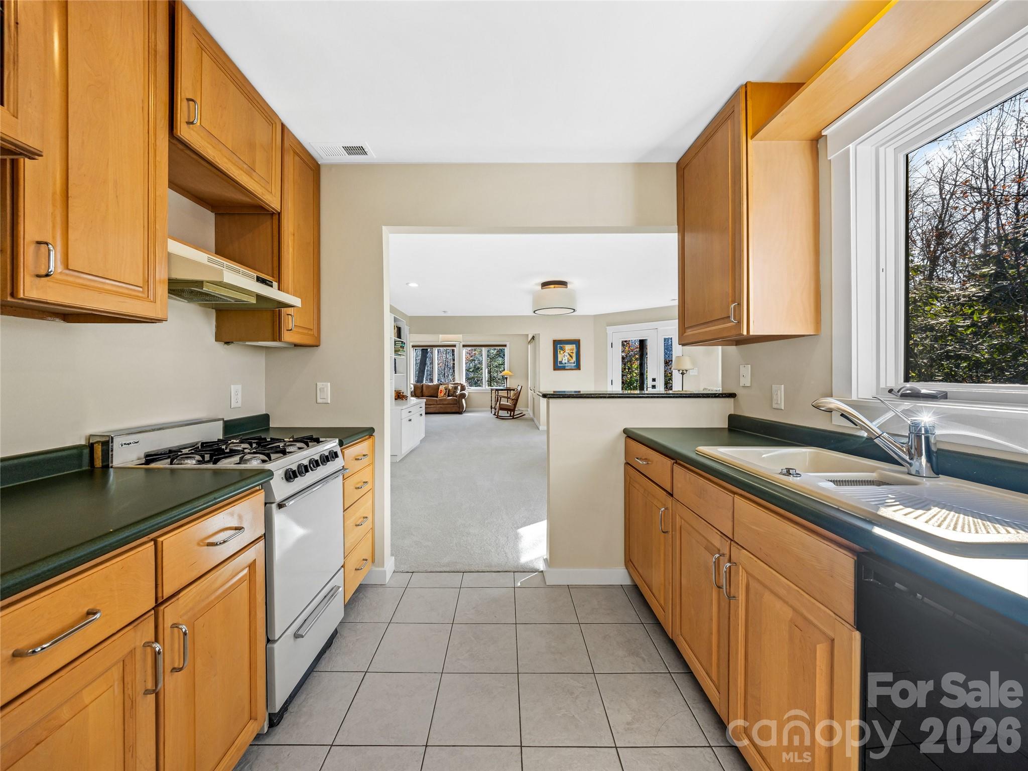 339 Beaverdam Road — Asheville