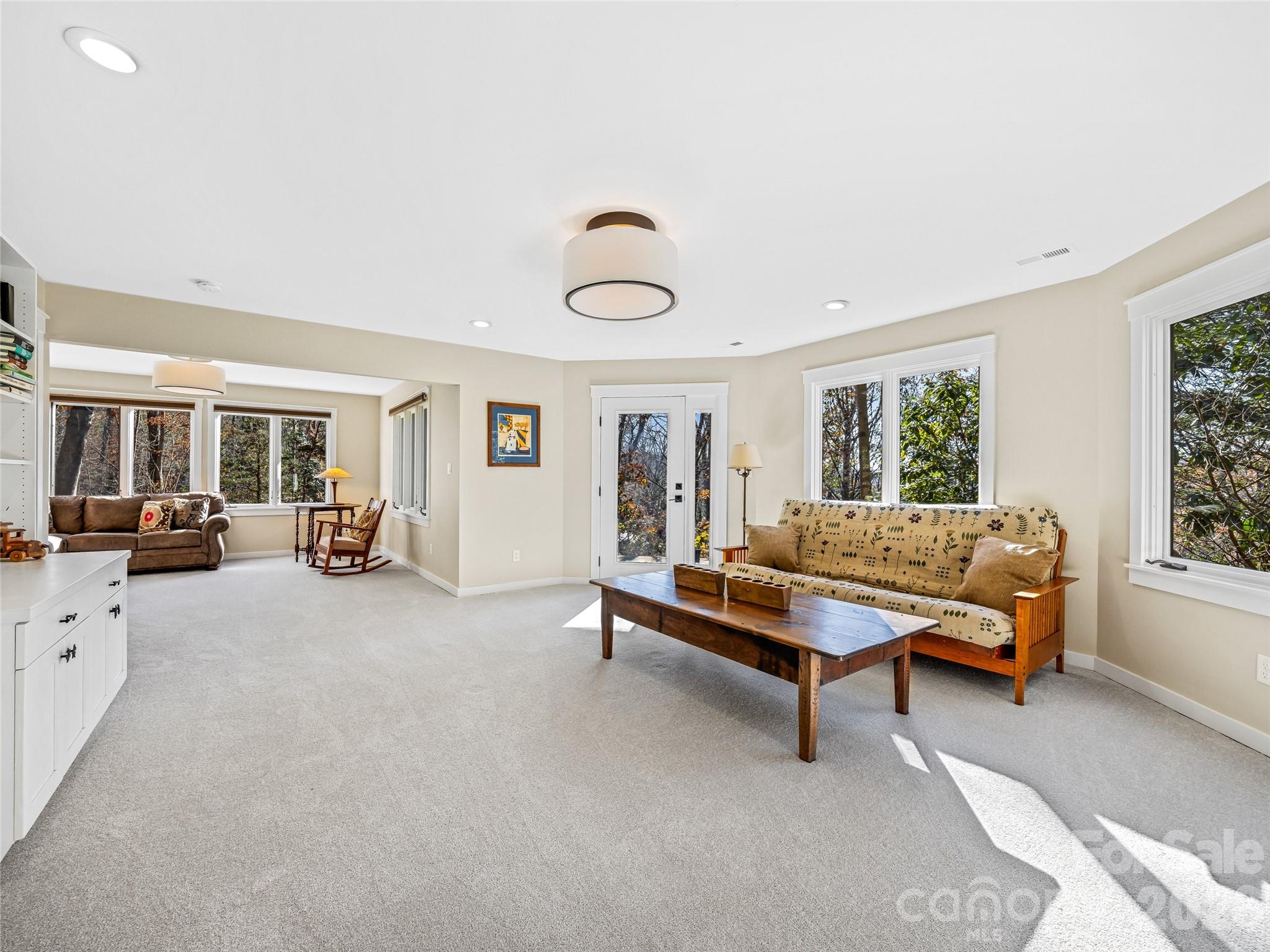 339 Beaverdam Road — Asheville