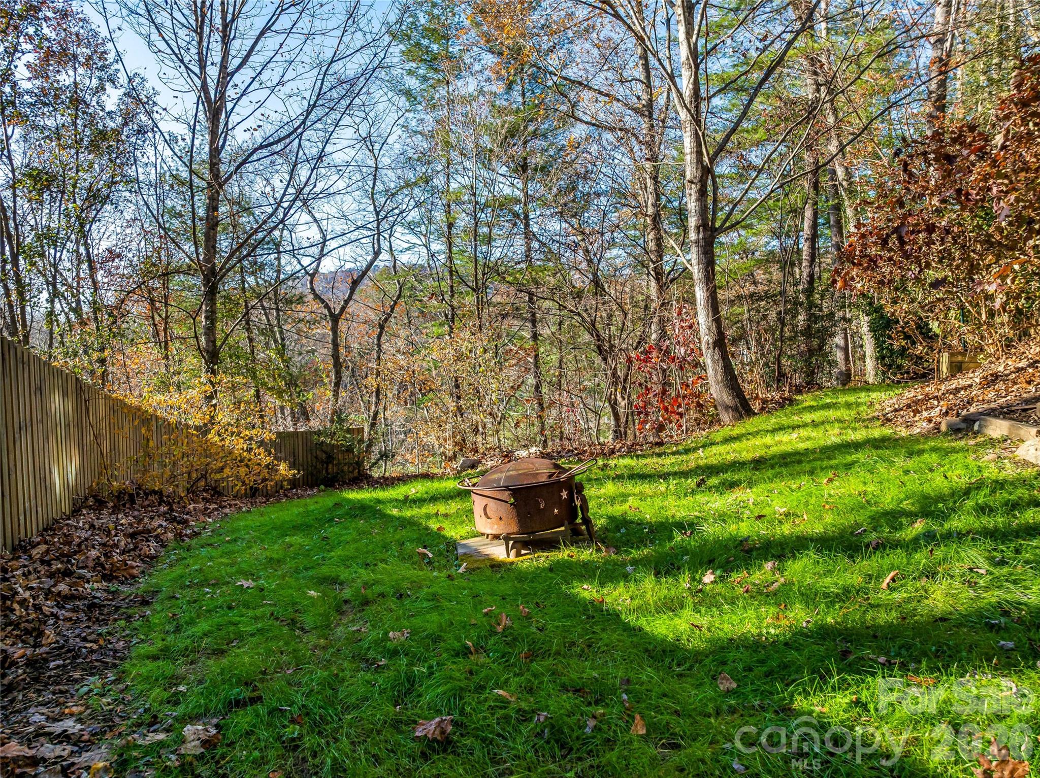 339 Beaverdam Road — Asheville