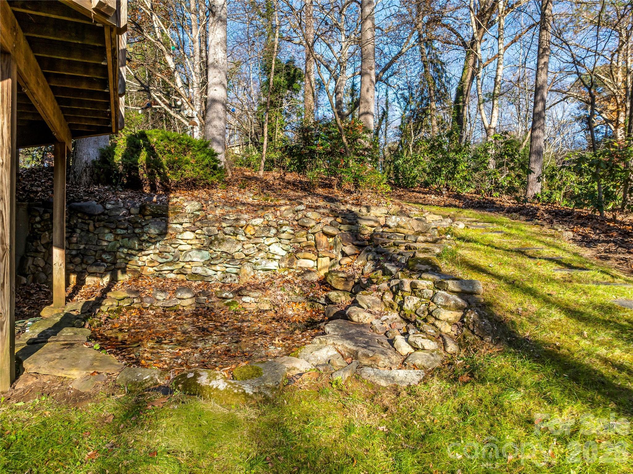 339 Beaverdam Road — Asheville