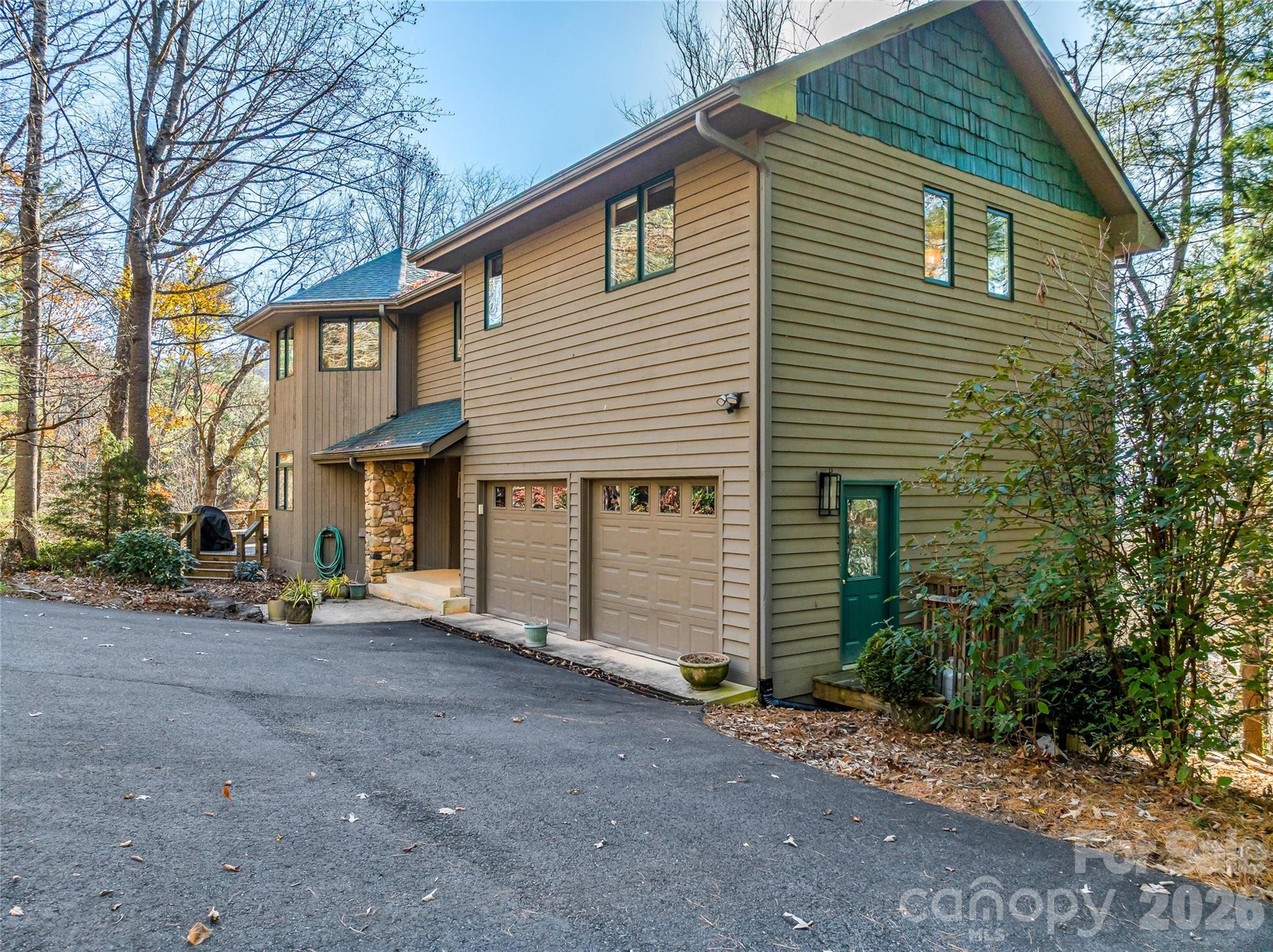 339 Beaverdam Road — Asheville