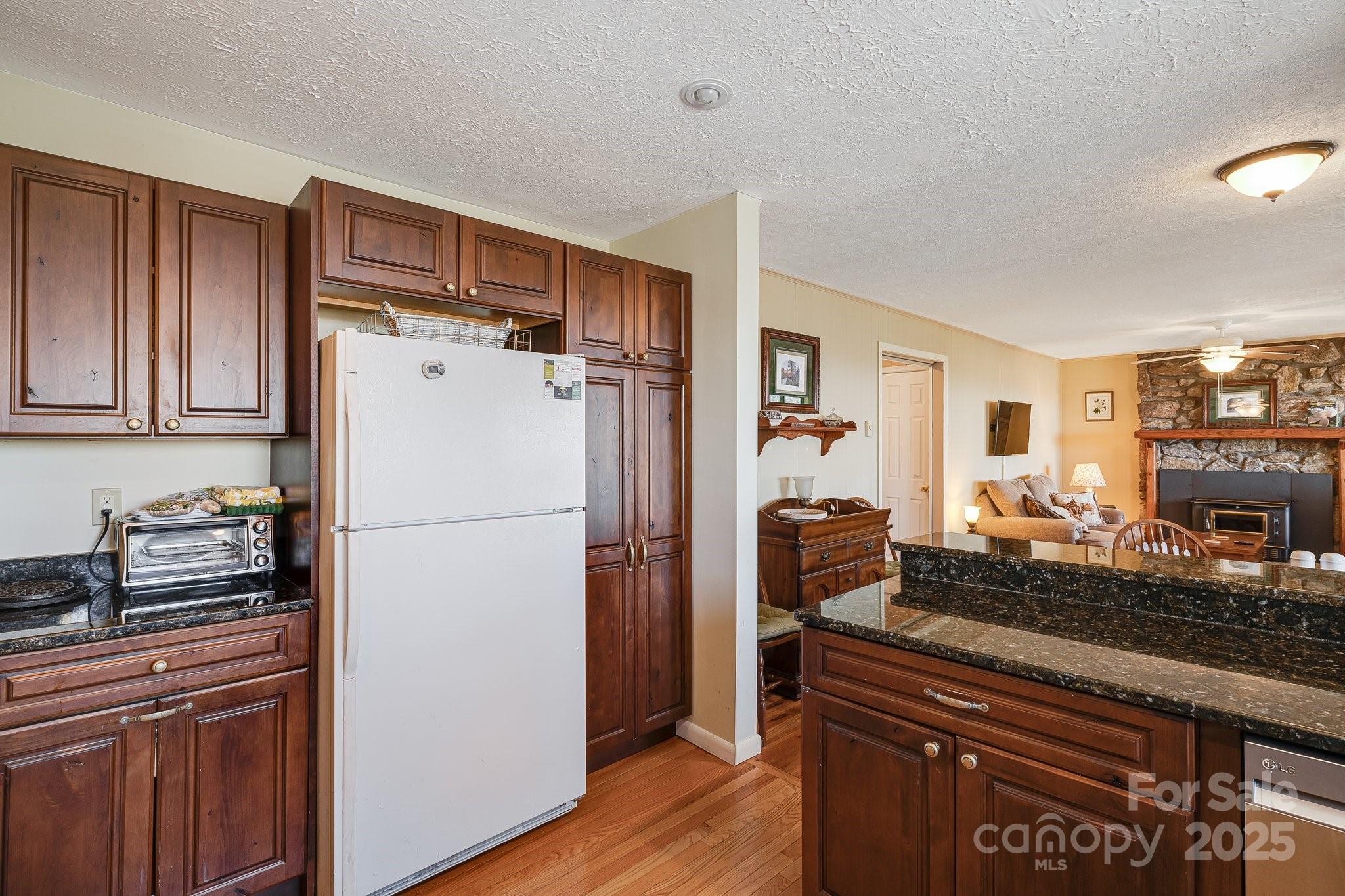 170 Lucas Lane — Mars Hill