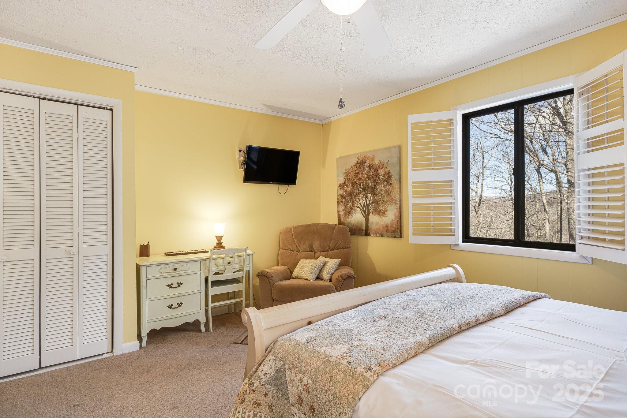 170 Lucas Lane — Mars Hill