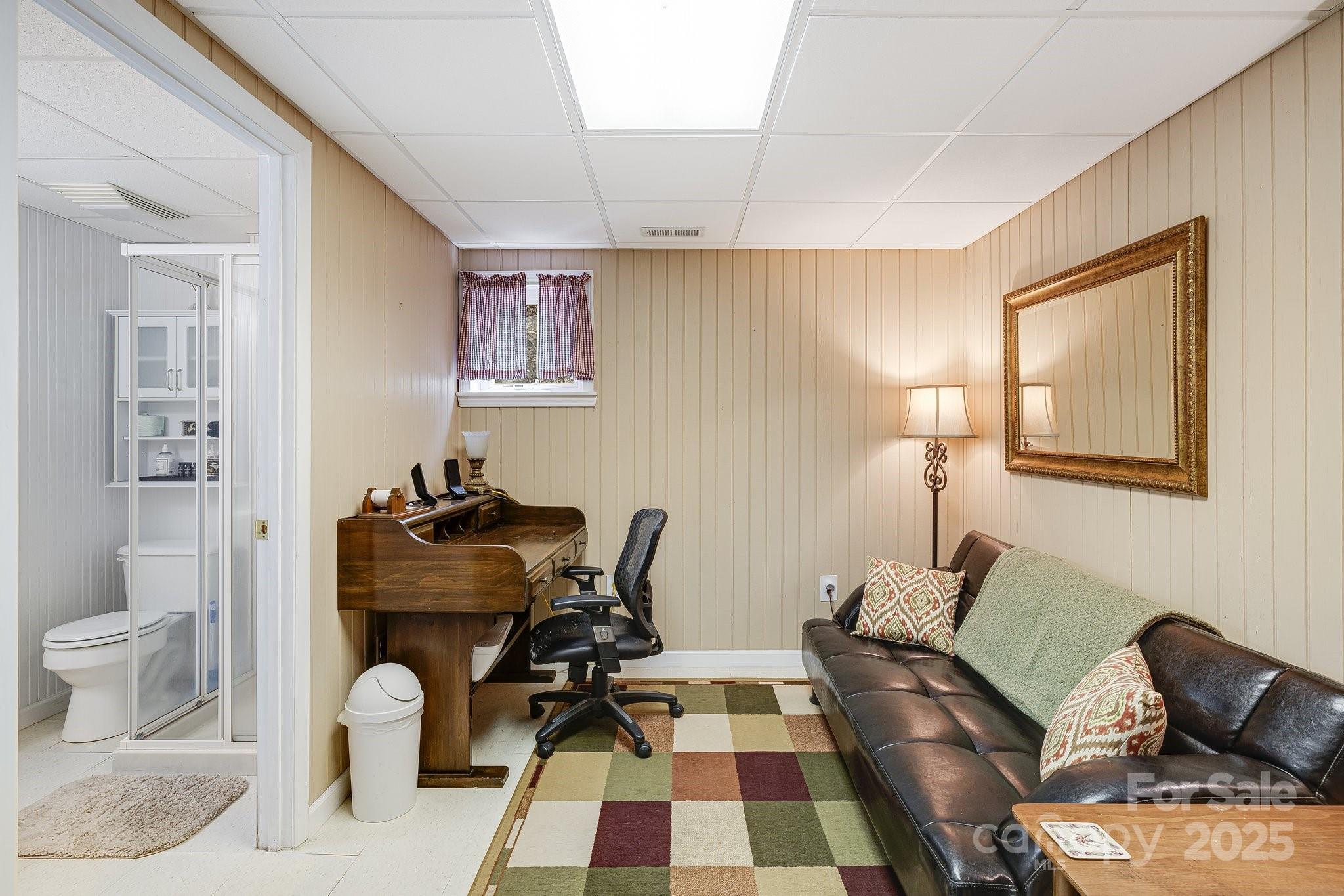 170 Lucas Lane — Mars Hill