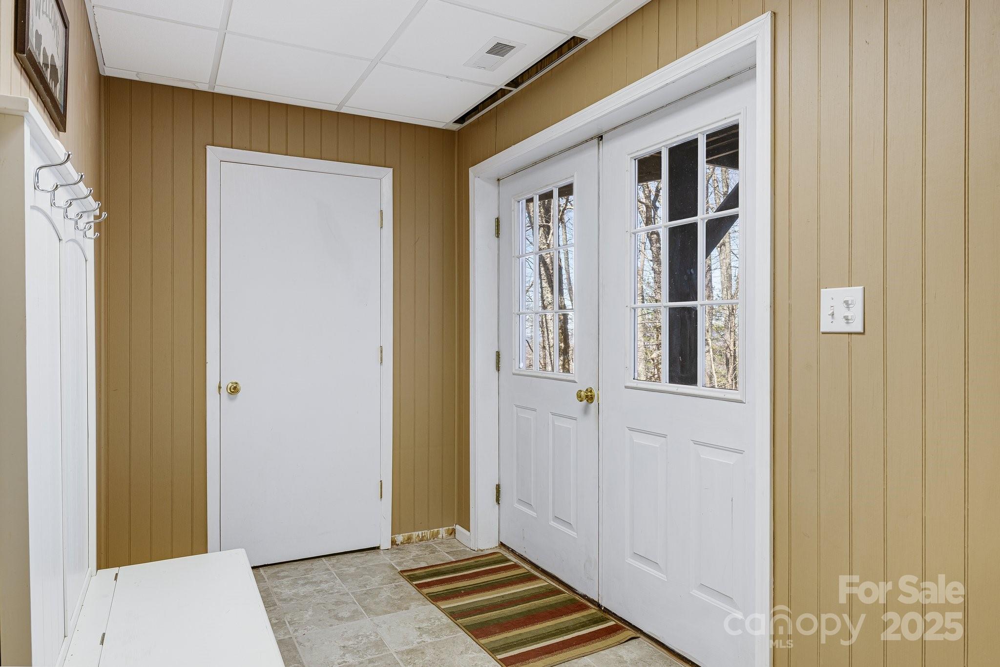 170 Lucas Lane — Mars Hill