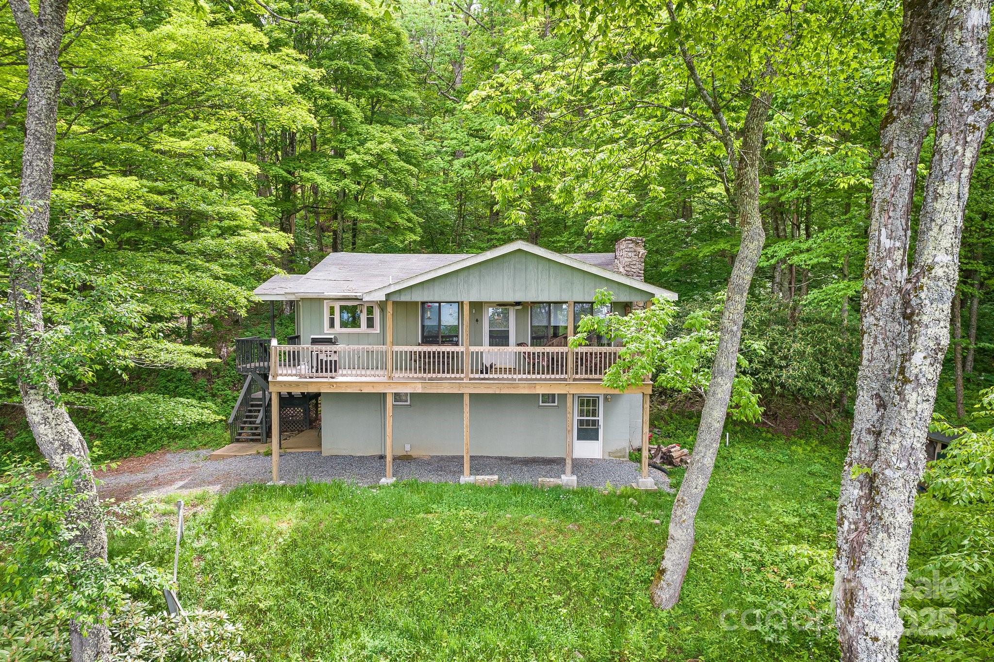 170 Lucas Lane — Mars Hill