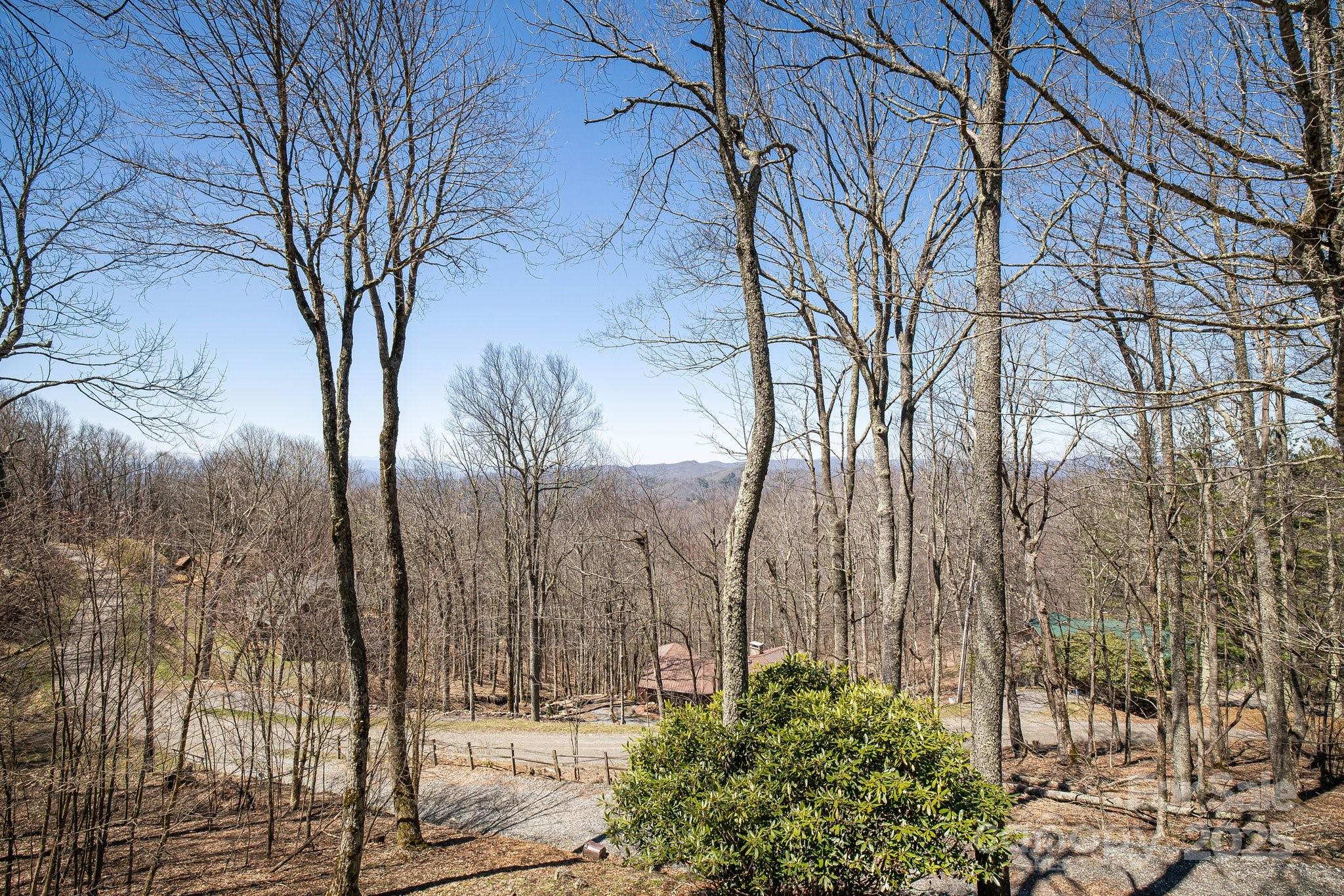 170 Lucas Lane — Mars Hill