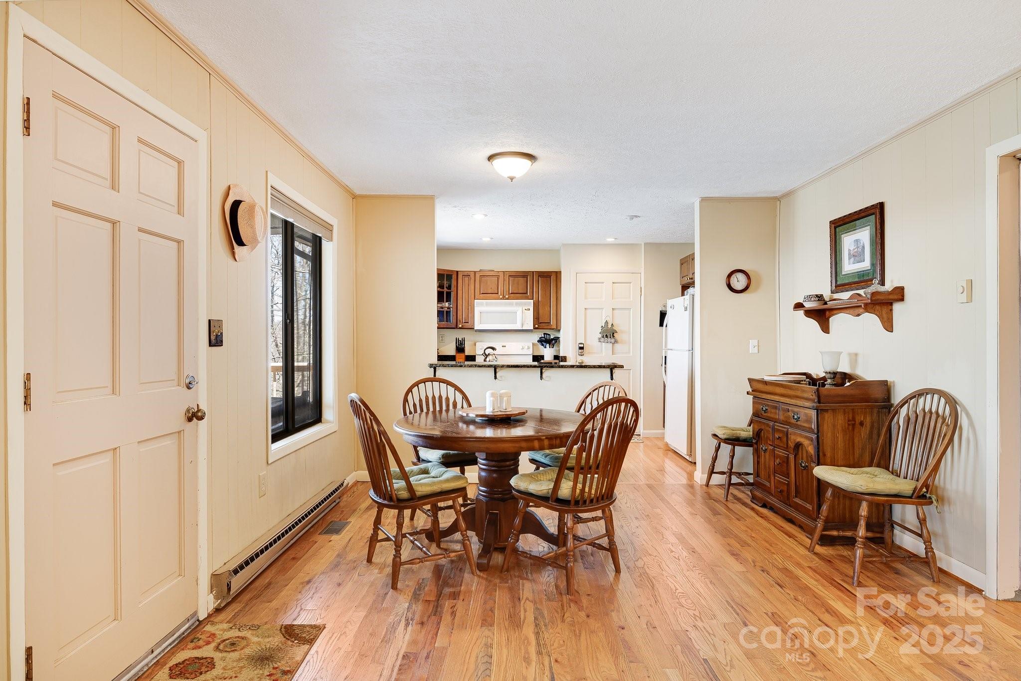 170 Lucas Lane — Mars Hill