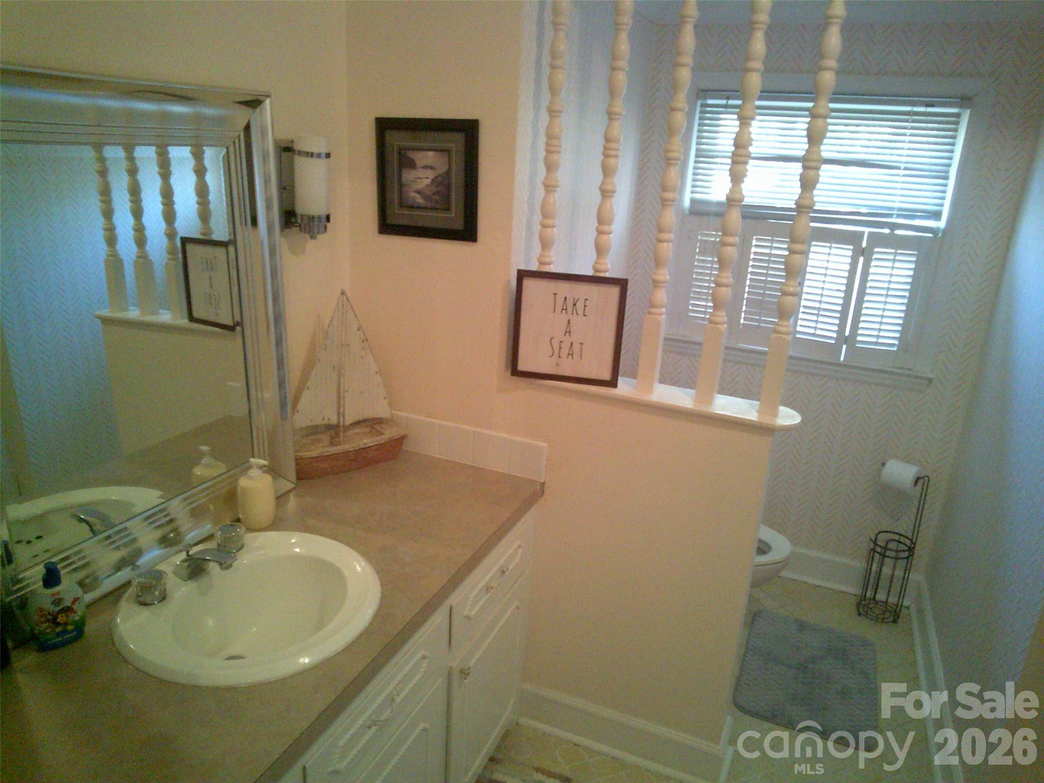 1339 Carmen Lane — Gastonia