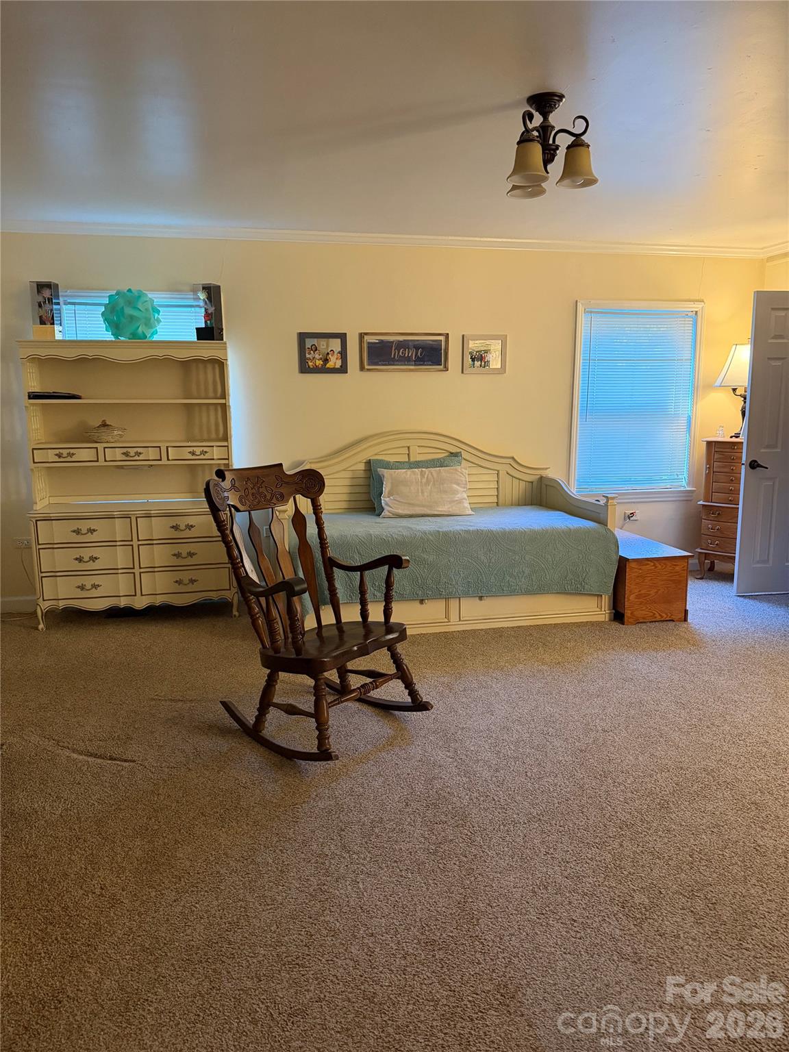 1339 Carmen Lane — Gastonia