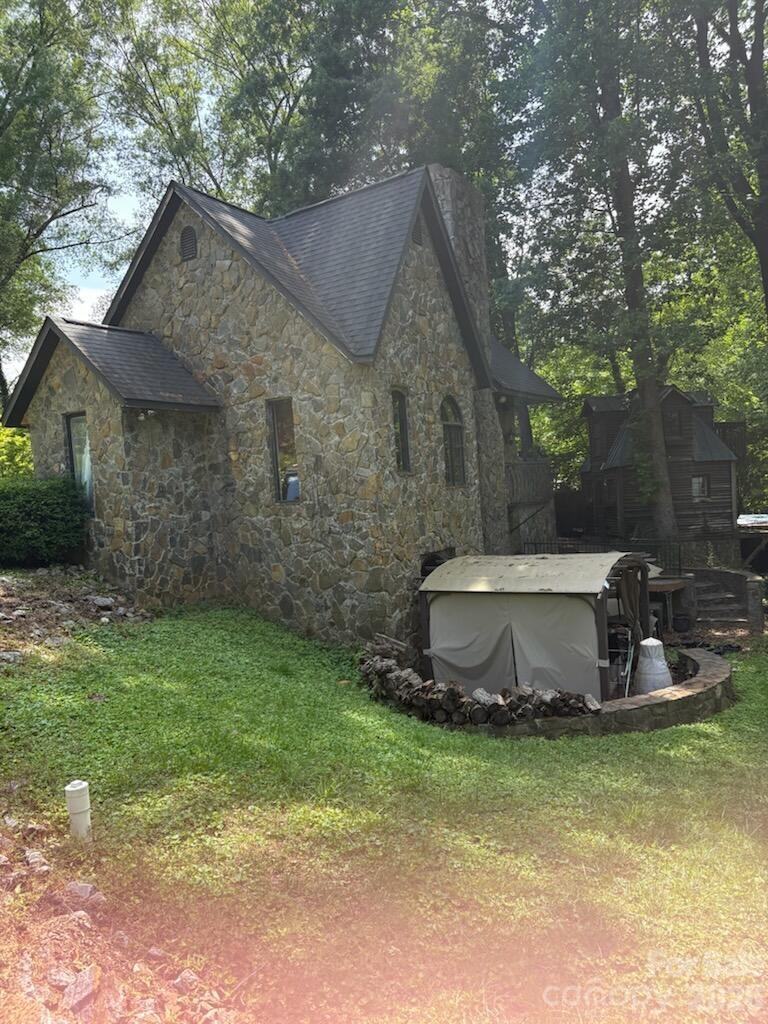 341 N Oak Street — Statesville