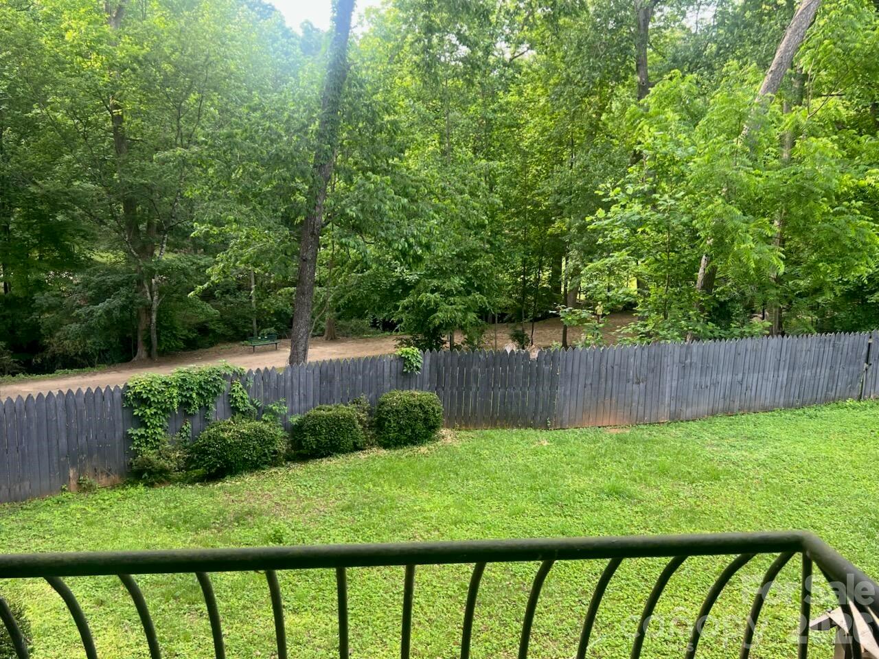 341 N Oak Street — Statesville