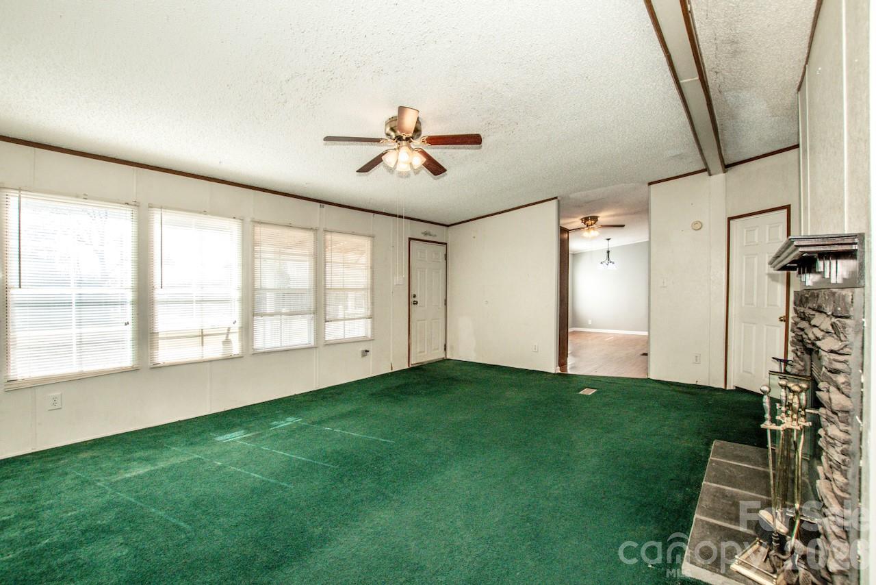 133 Penny Drive — Statesville