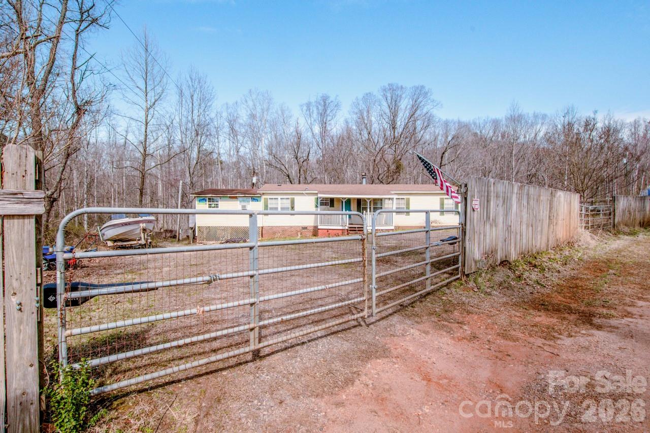 133 Penny Drive — Statesville