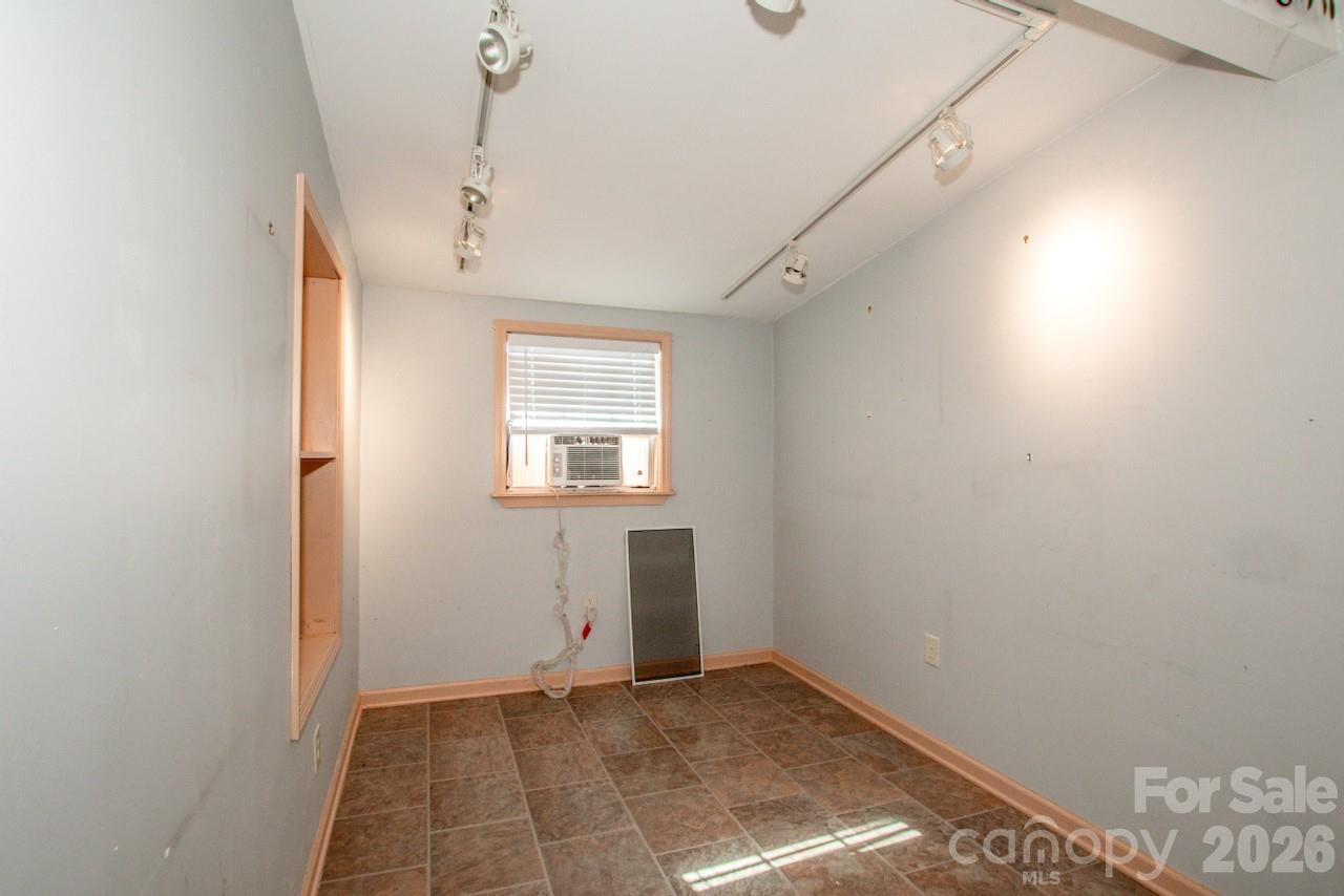 133 Penny Drive — Statesville