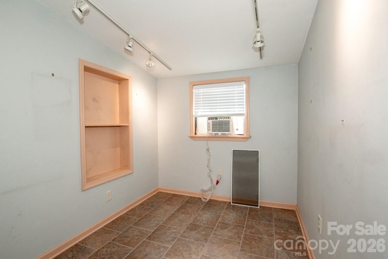 133 Penny Drive — Statesville